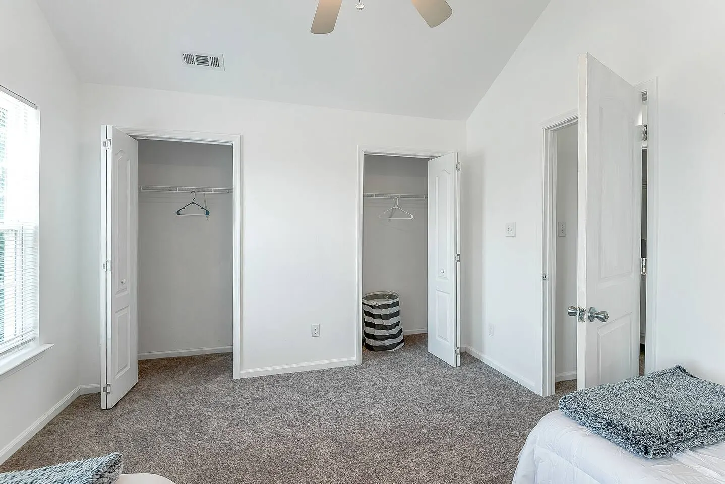 Norfolk 3BR Townhome Near Bases + ODU 19