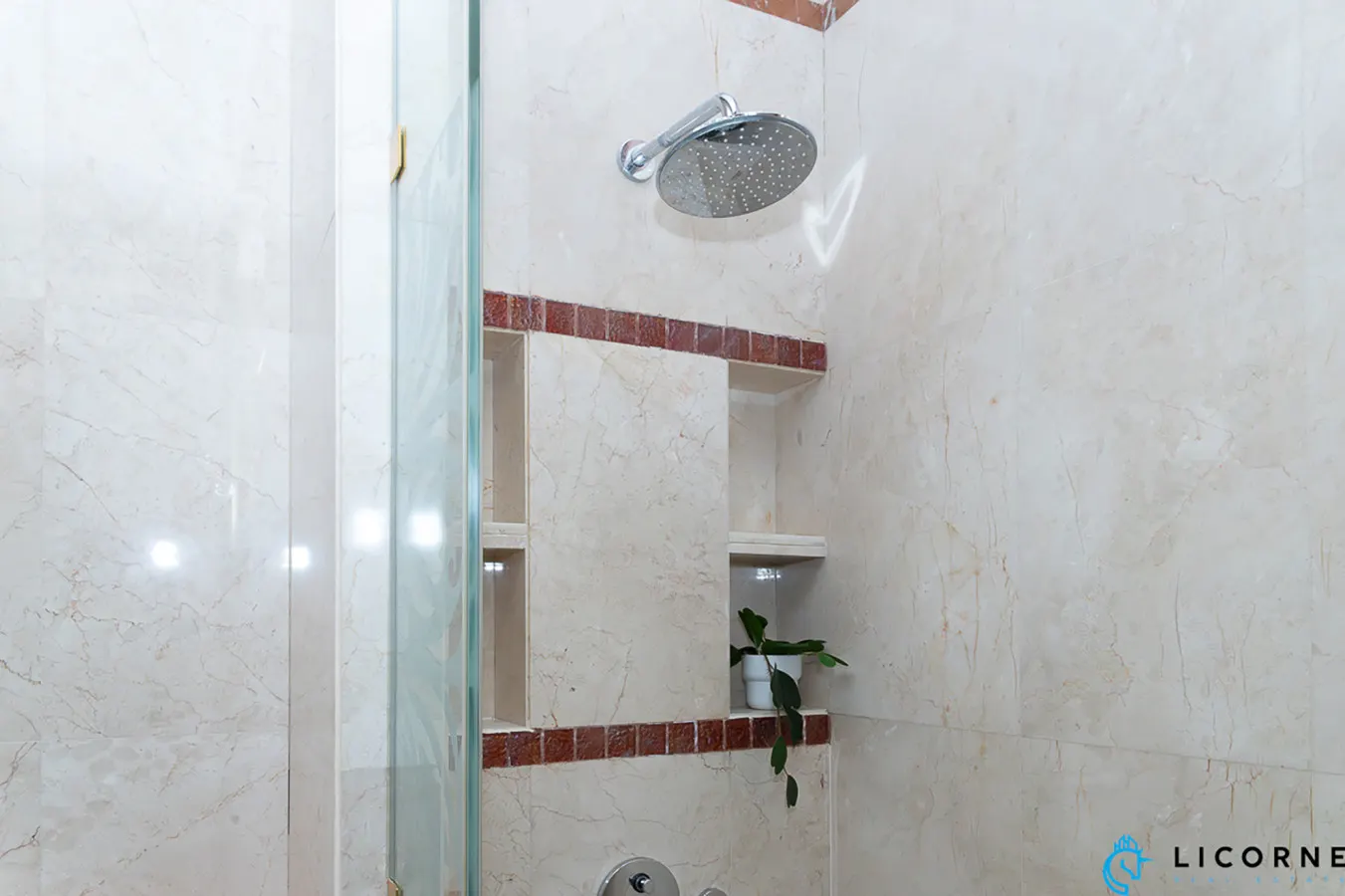 Beachfront Escape at Sunset Beach - Pipeline Suite 7