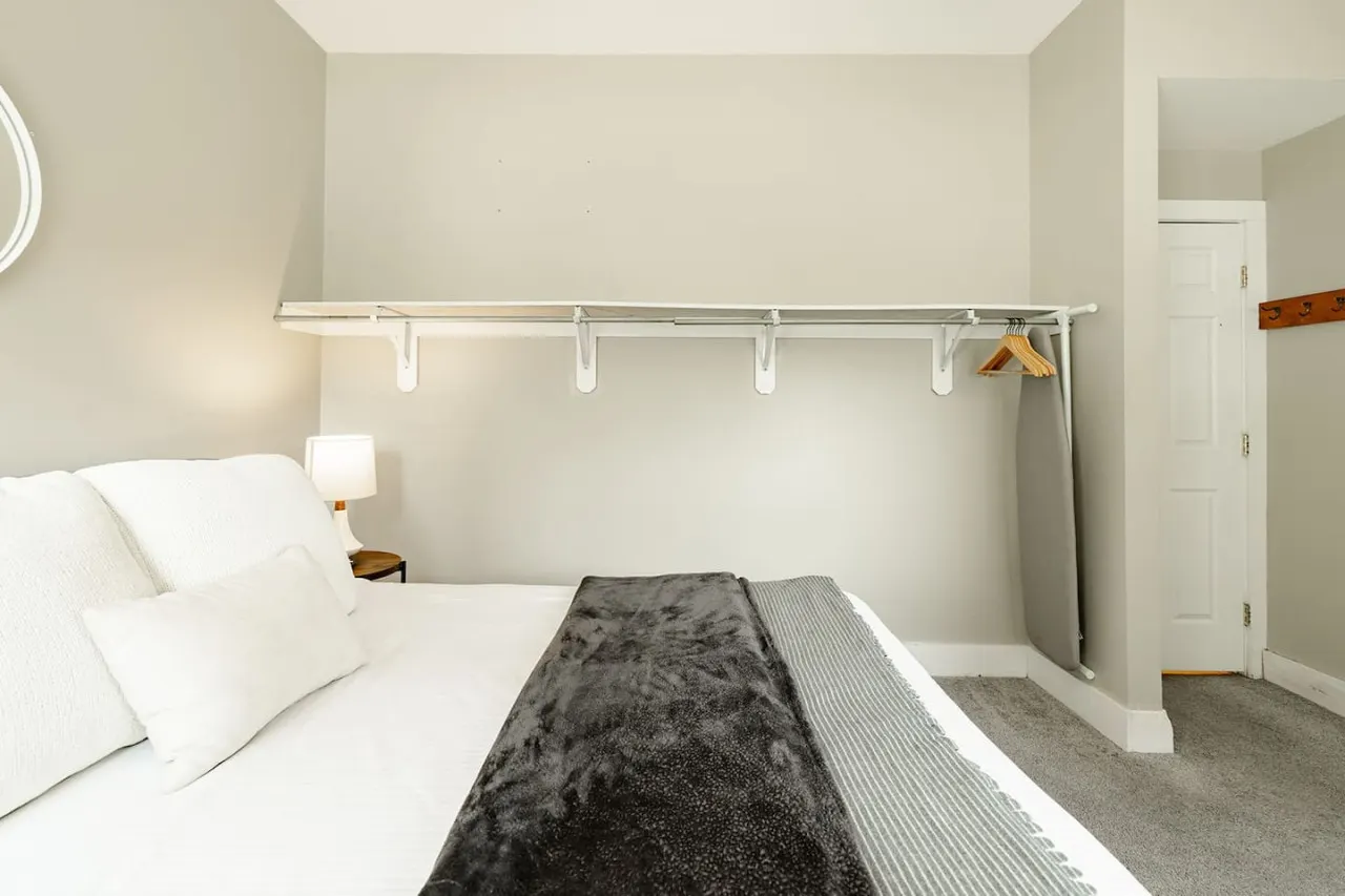 Explore OTR from a Parkside Condo Walk to ALL 17