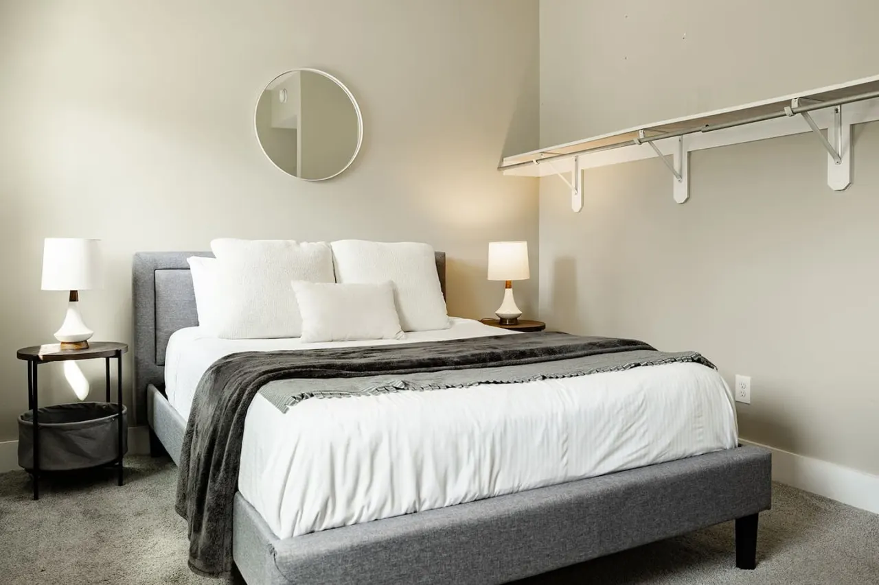 Explore OTR from a Parkside Condo Walk to ALL 19
