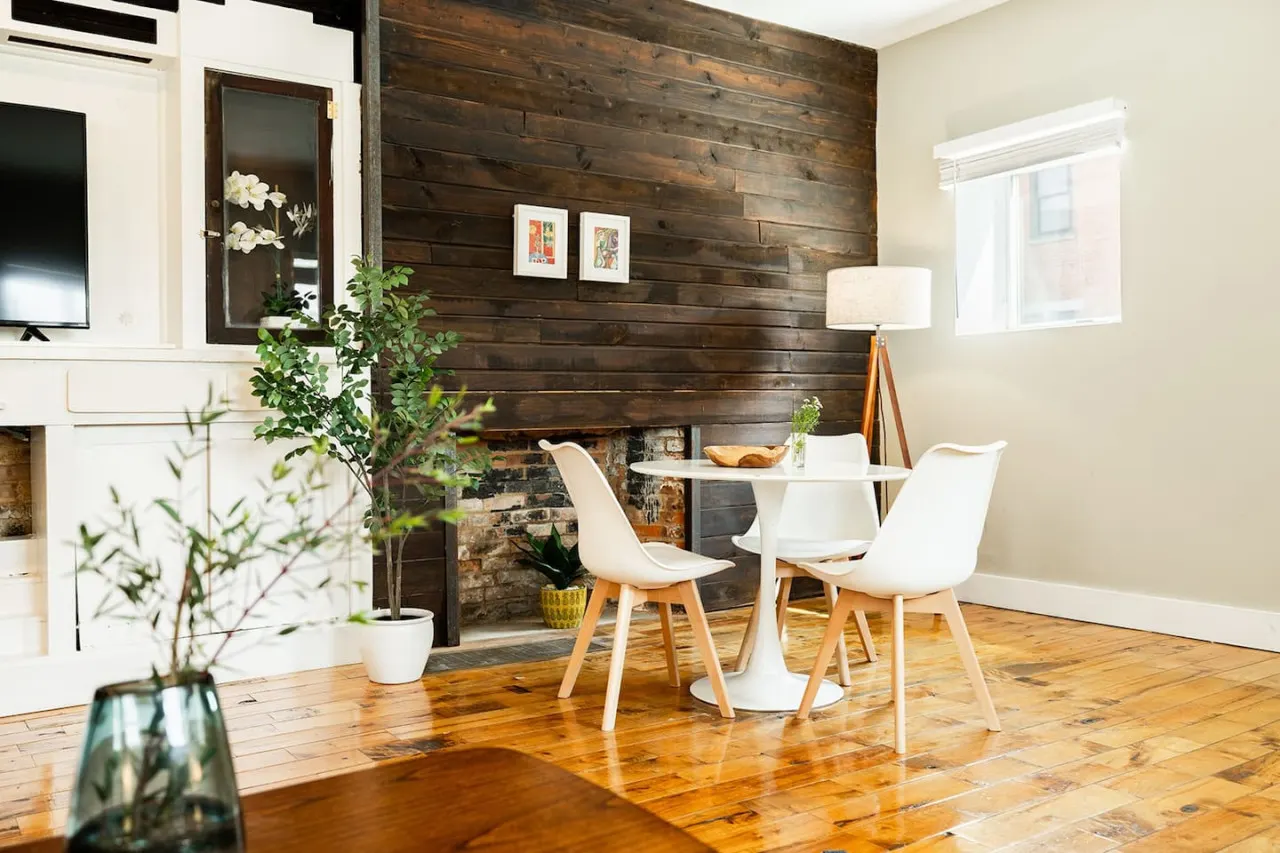 Explore OTR from a Parkside Condo Walk to ALL 8