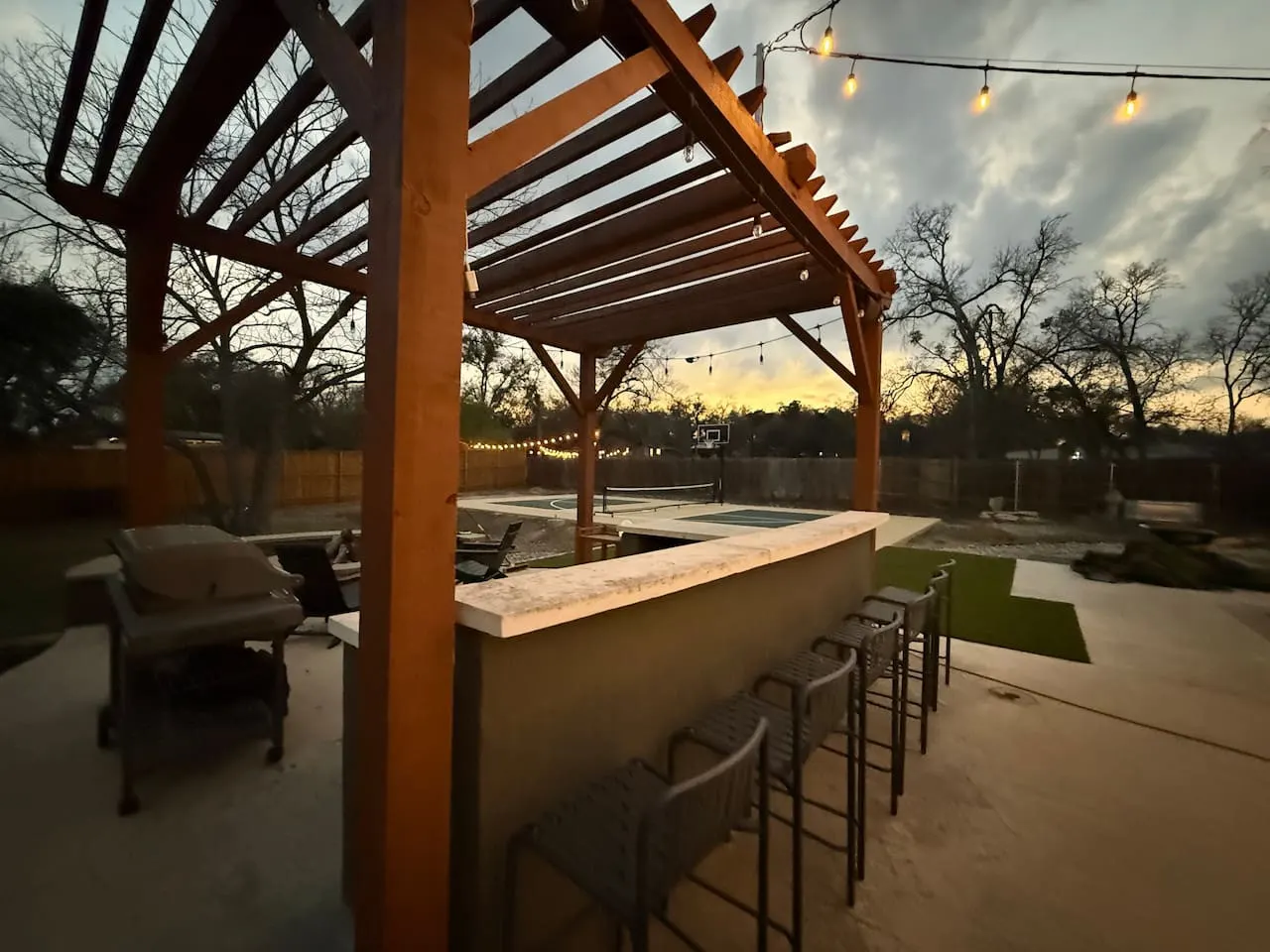 Private Austin Resort Pickleball + Basketball Heated Pool Sleeps 22 9
