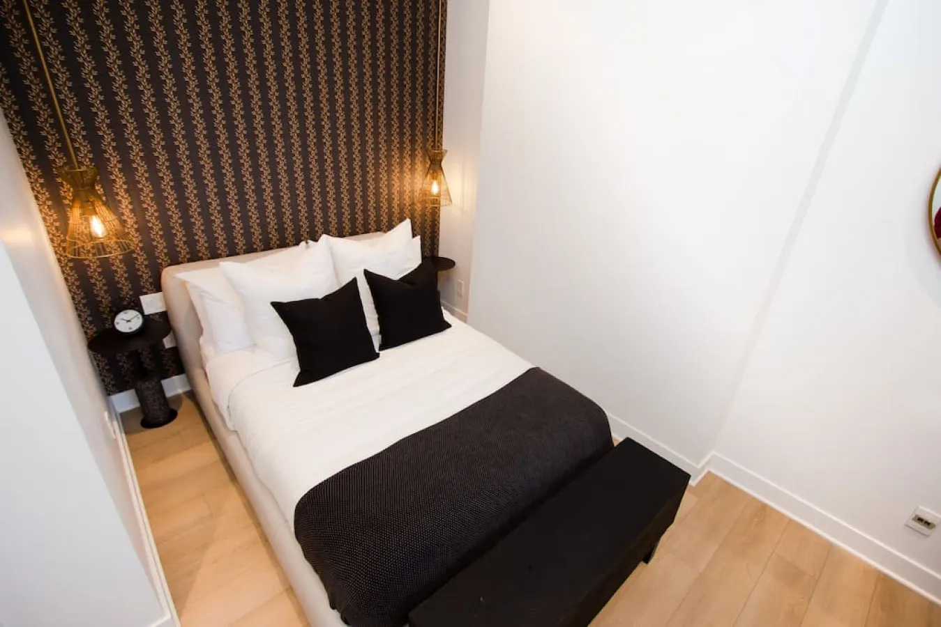 Studio8/Plateau/St-Denis/Terraces/SelfCheck-In/AC 10