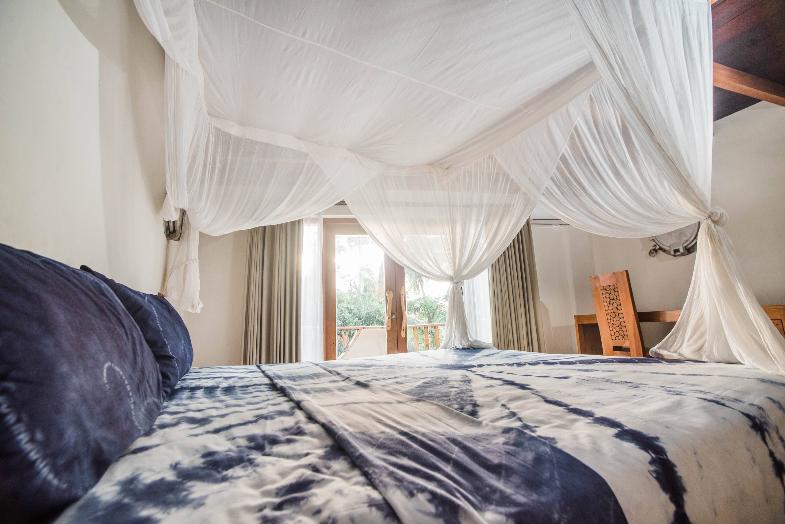 5BR NAUTILUS TREEHOUSE private quiet amid nature 13