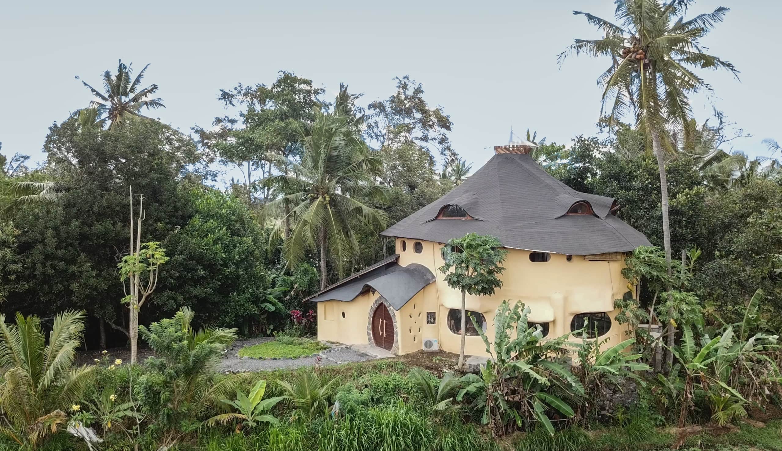 5BR NAUTILUS TREEHOUSE private quiet amid nature — photo 2