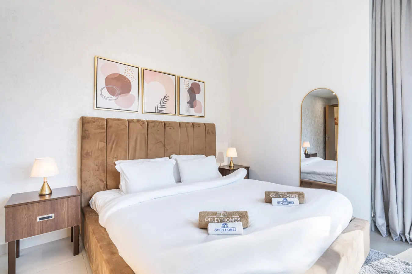 Bright Corner Home w/ Full Burj View 17