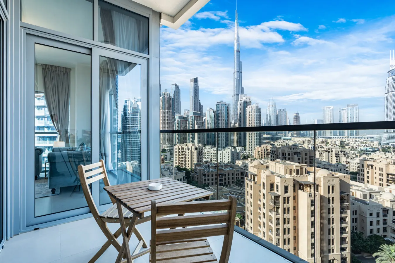 Bright Corner Home w/ Full Burj View 5