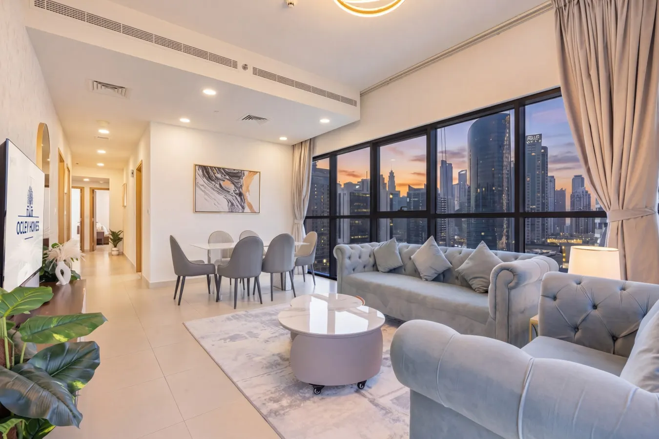 Bright Corner Home w/ Full Burj View 8