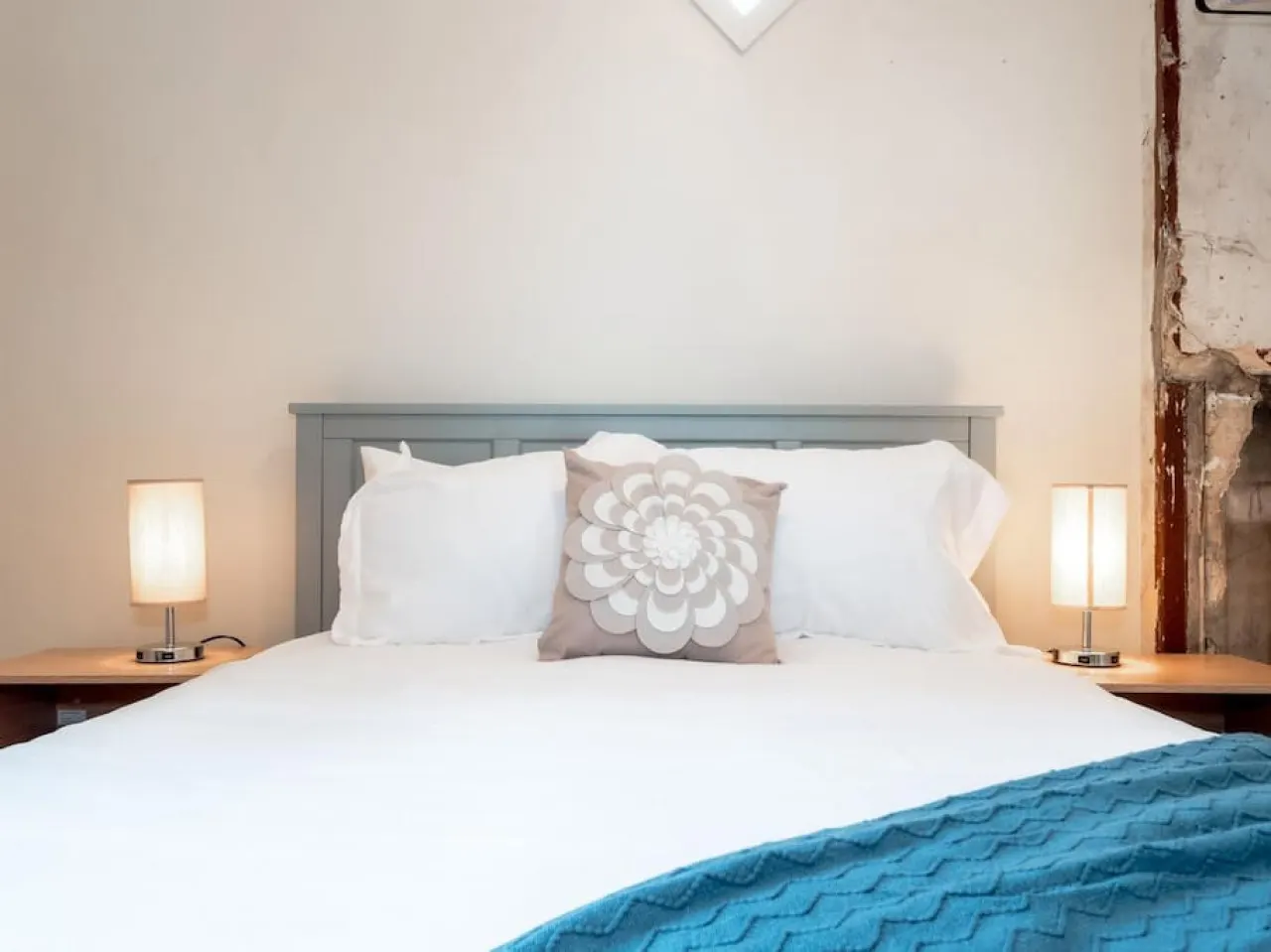 Cozy OTR Home with Private Roof Deck 8