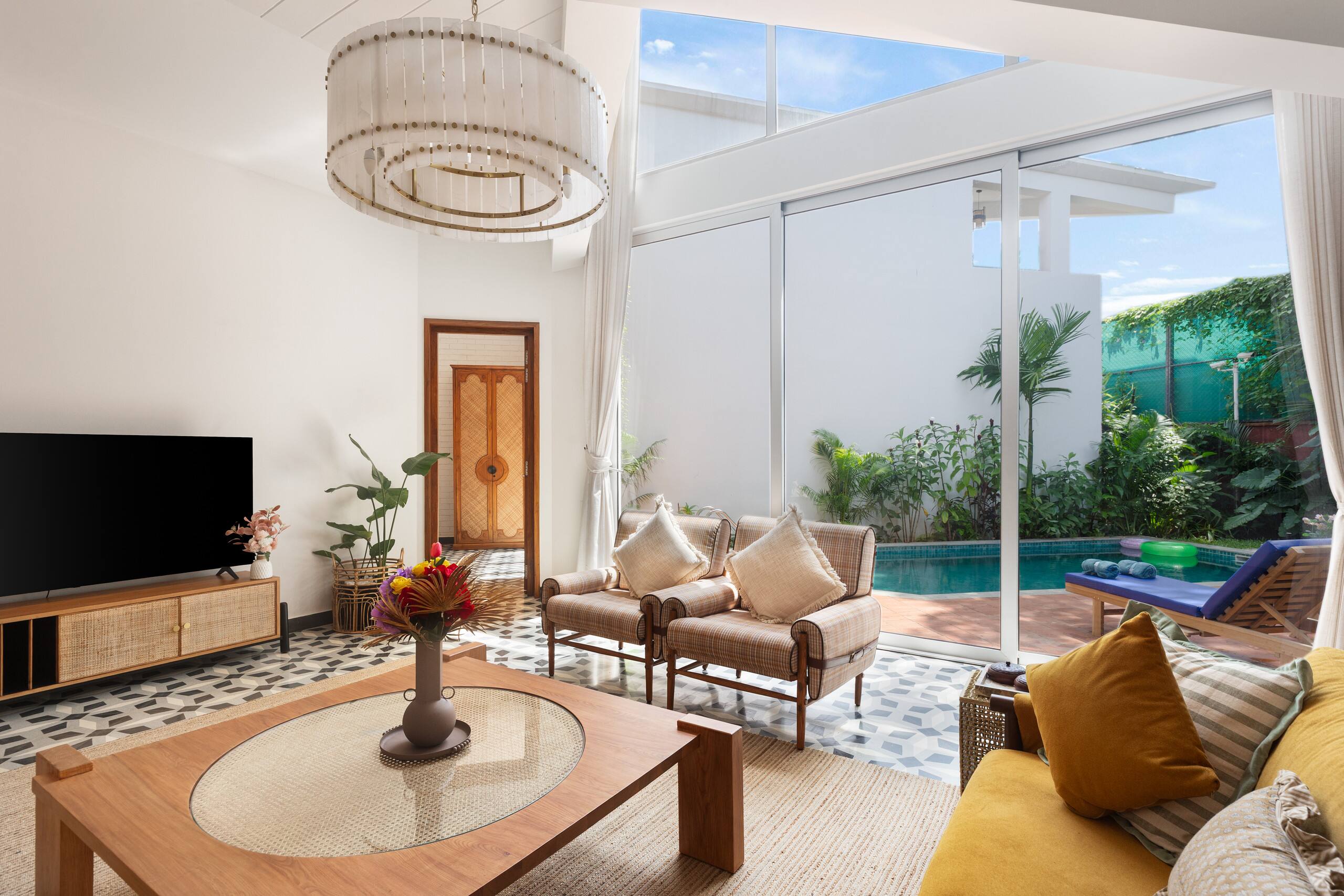 White Aura by AlohaGoa-3BHK Pvt Pool Villa-Anjuna 6