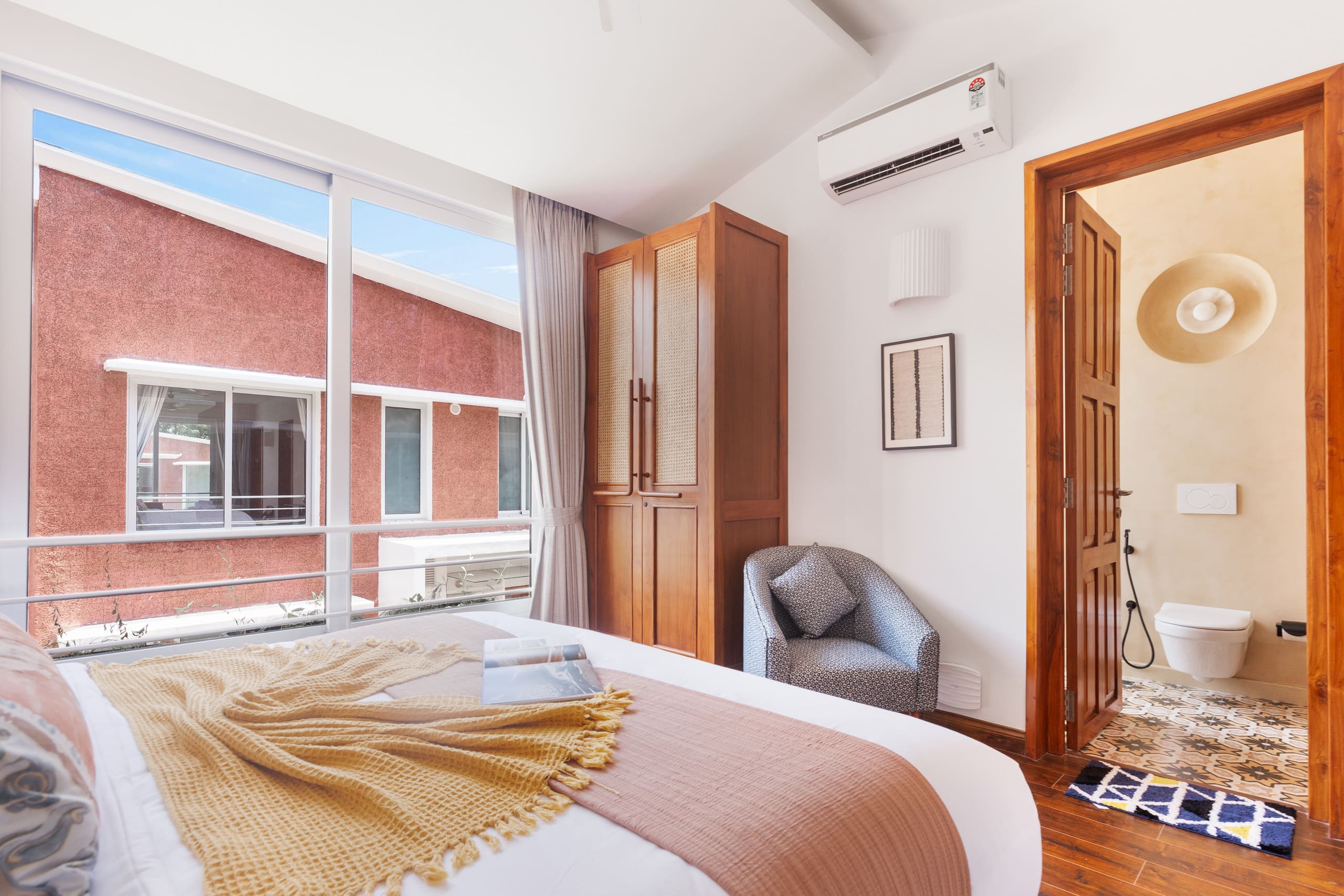 White Aura by AlohaGoa-3BHK Pvt Pool Villa-Anjuna 36