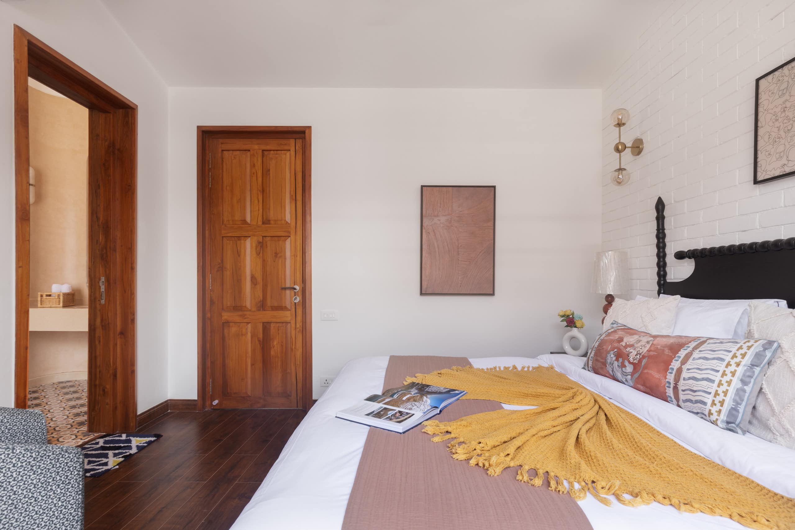 White Aura by AlohaGoa-3BHK Pvt Pool Villa-Anjuna 38