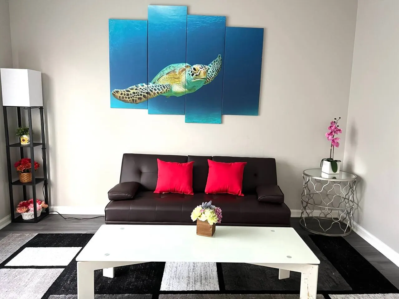 CozySpacious Central4BR@Lakeview — photo 4