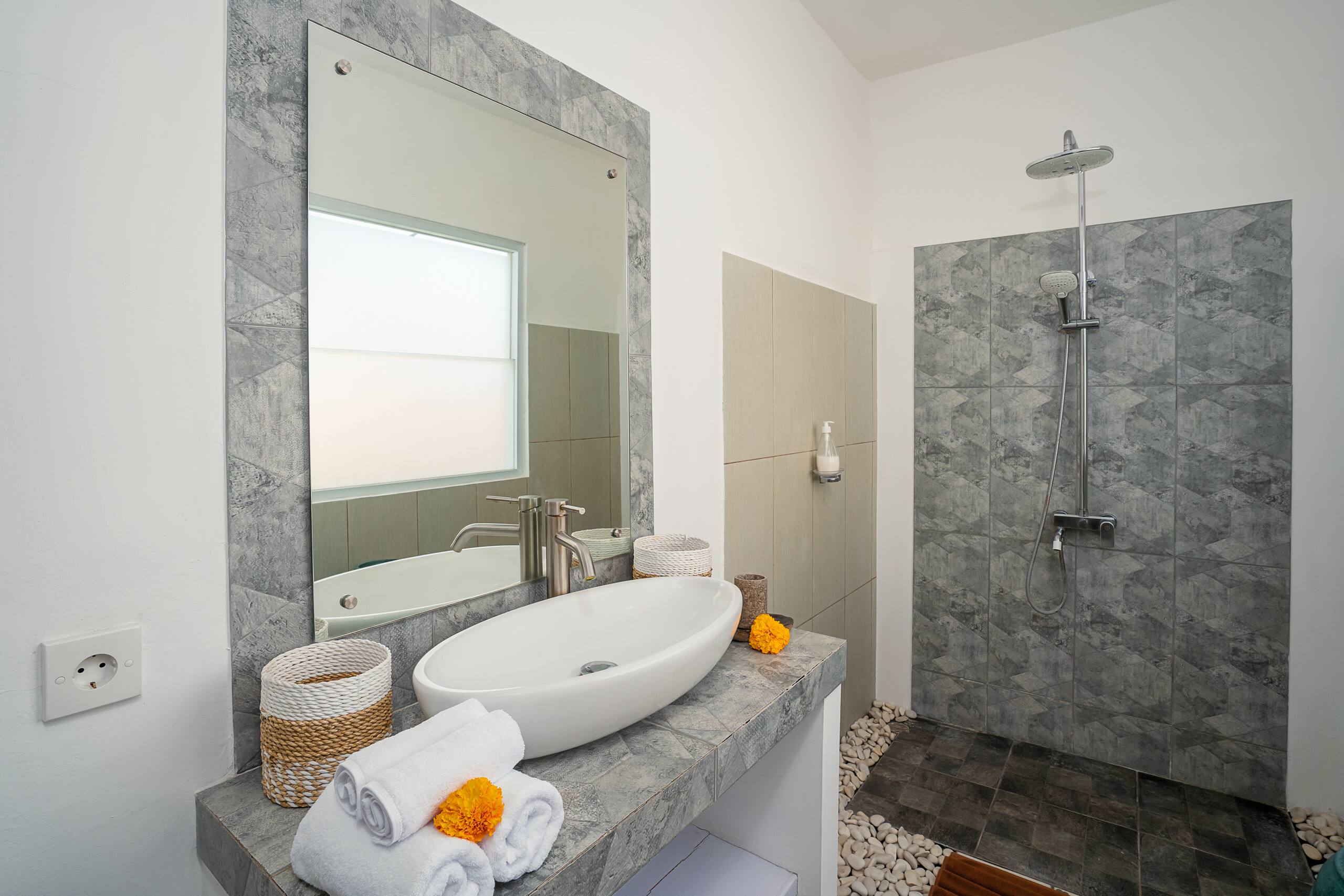 Beautiful 3BR Private Villa Retreat in Canggu 32