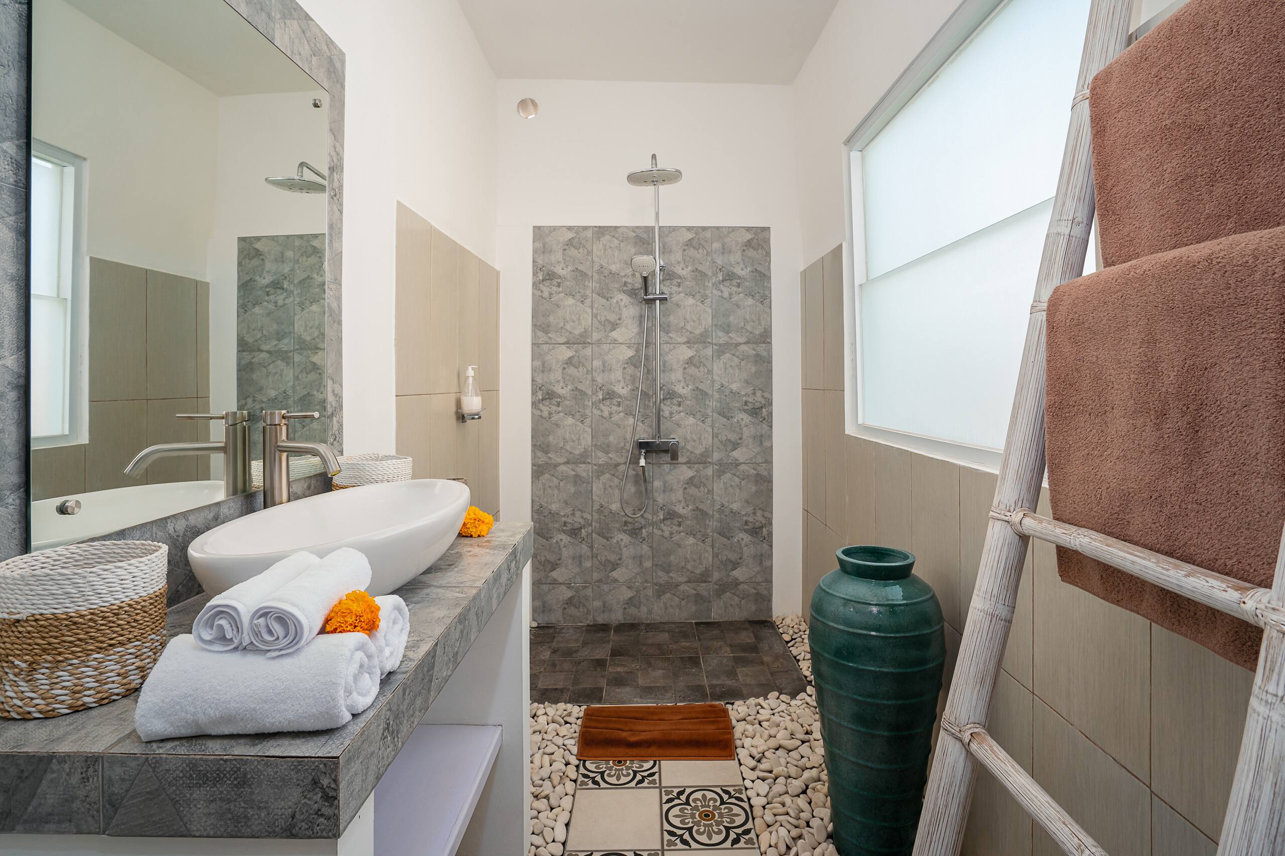 Beautiful 3BR Private Villa Retreat in Canggu 31