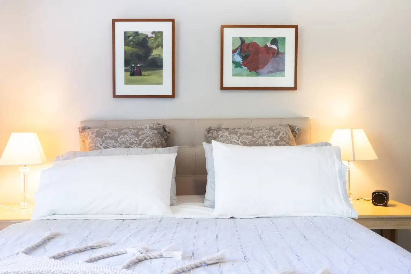 Chiara's Art Cottage 1BR Coastal Garden Retreat 10