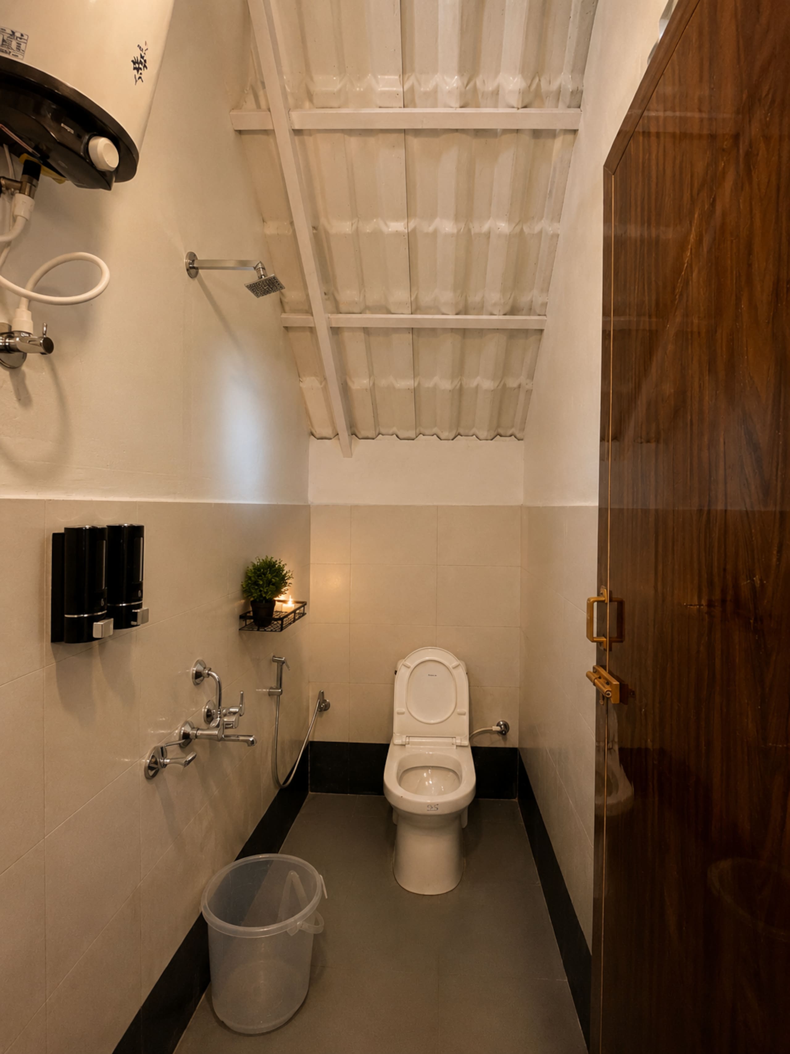 Tausco - Private Couple Cottage | Mountain View — photo 5