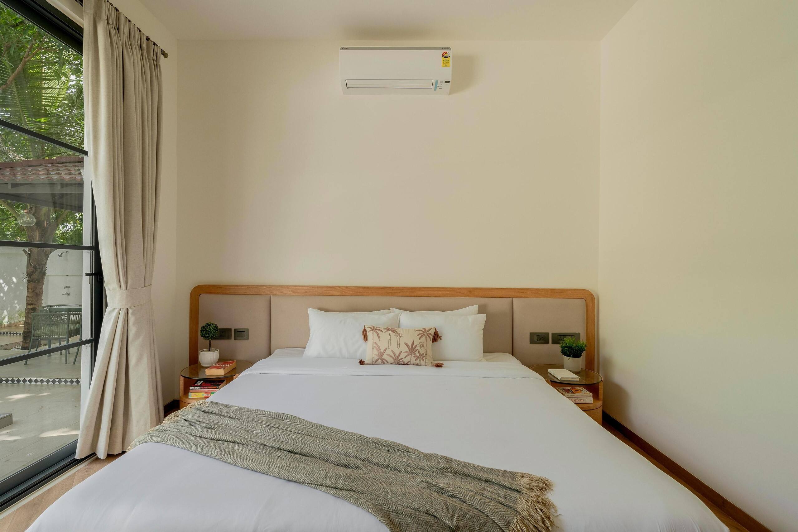 White Jade by AlohaGoa-4 BHK Pvt Pool Villa-Anjuna 2