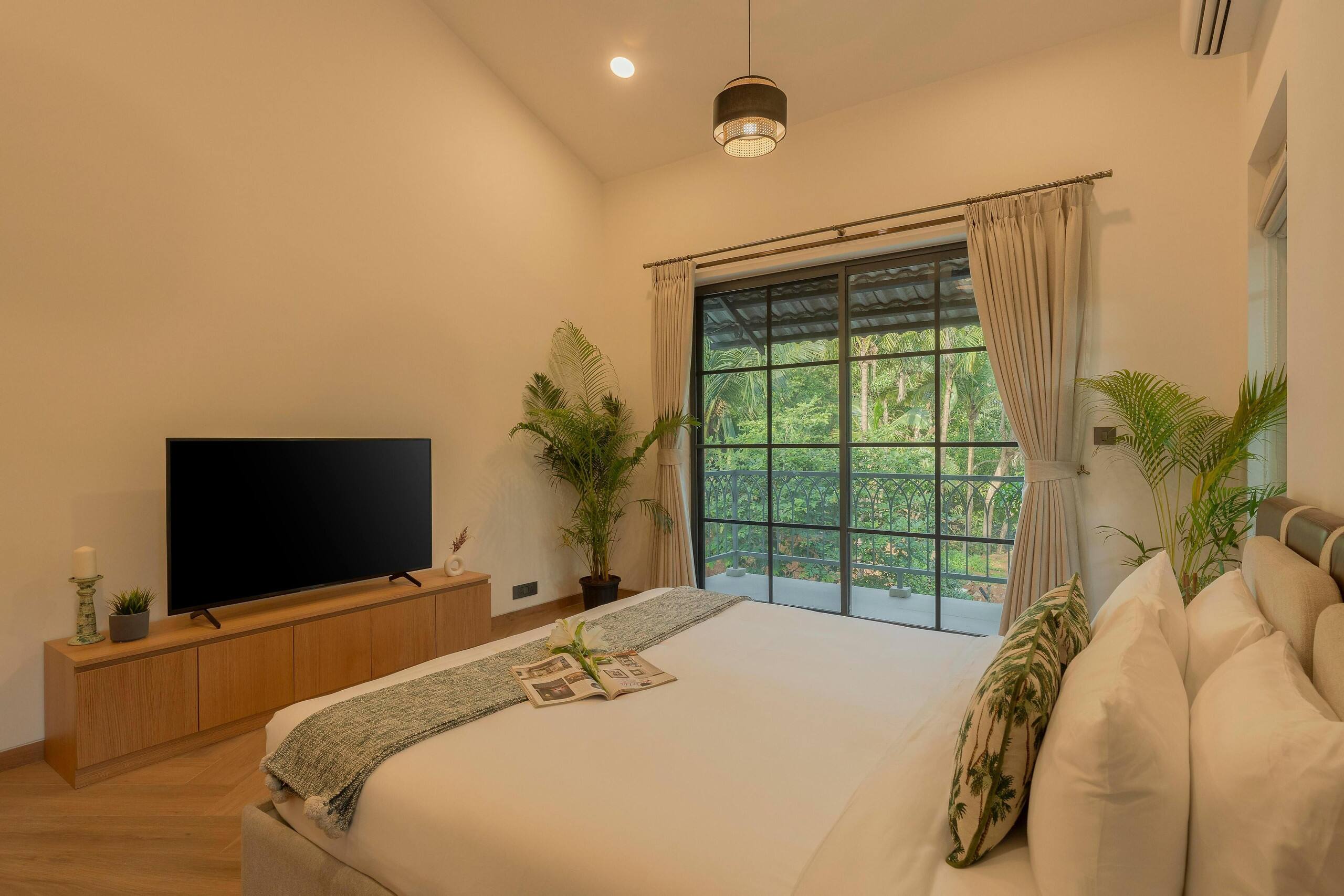White Jade by AlohaGoa-4 BHK Pvt Pool Villa-Anjuna 13