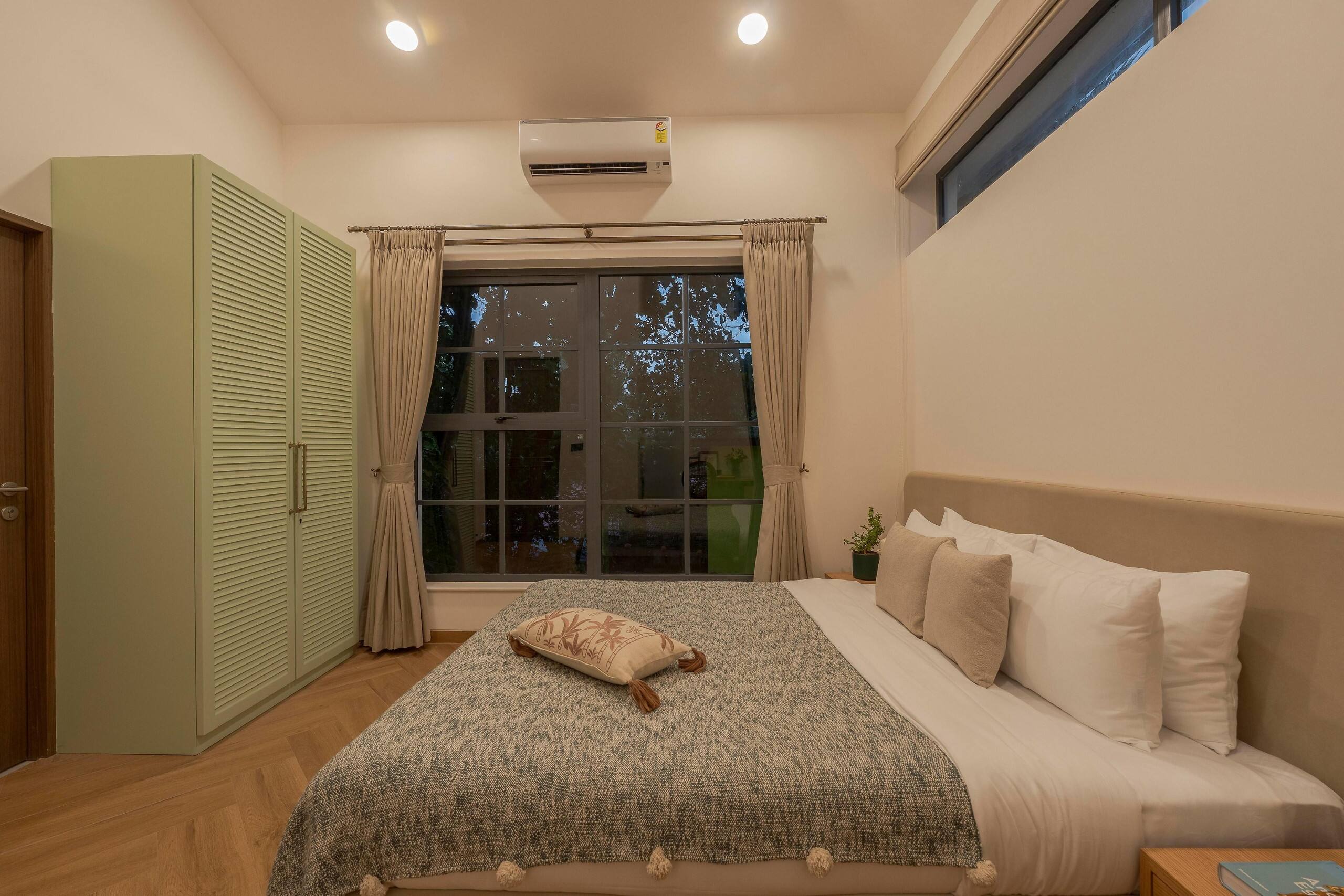 White Jade by AlohaGoa-4 BHK Pvt Pool Villa-Anjuna 17