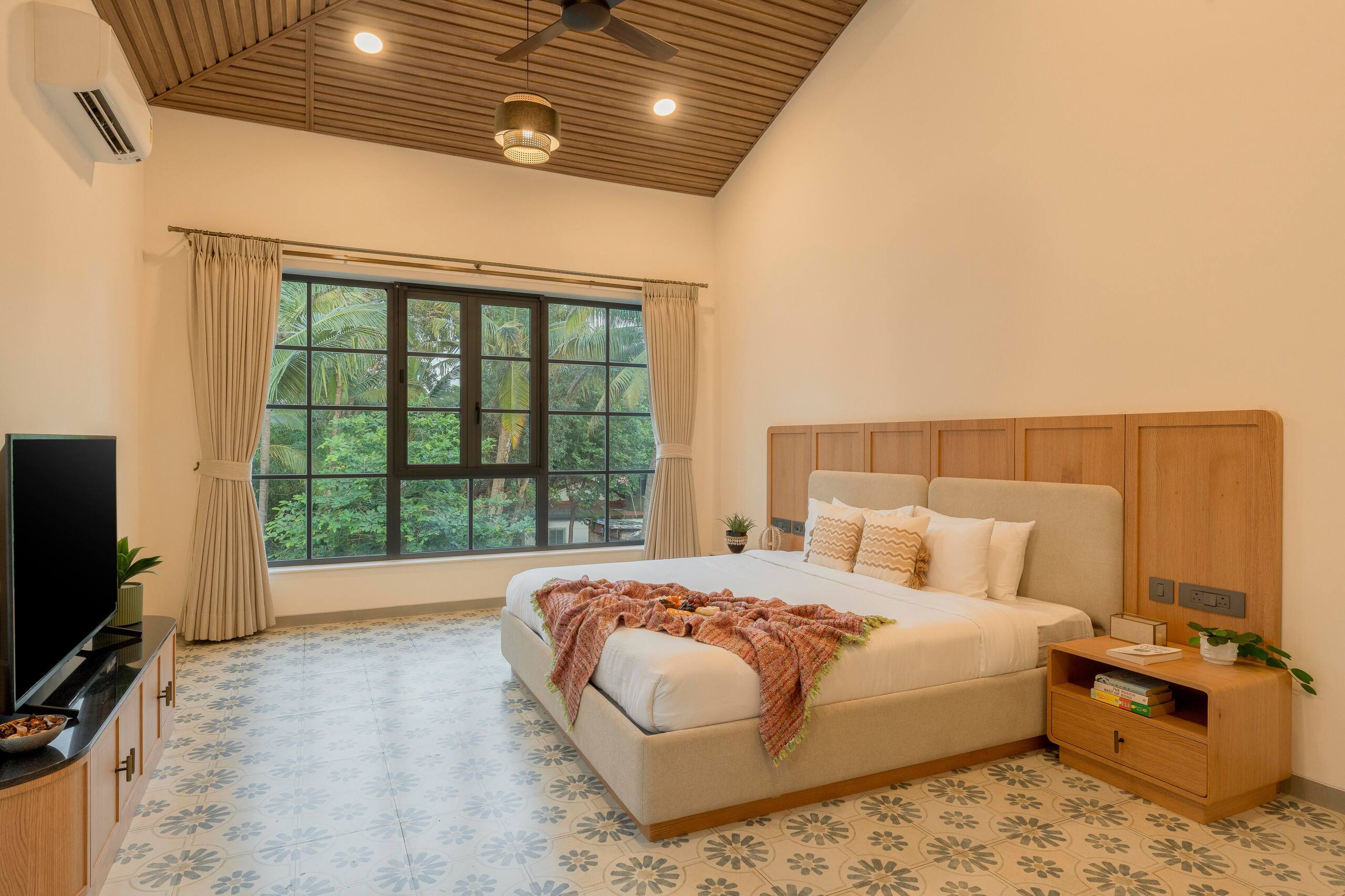 White Jade by AlohaGoa-4 BHK Pvt Pool Villa-Anjuna 9