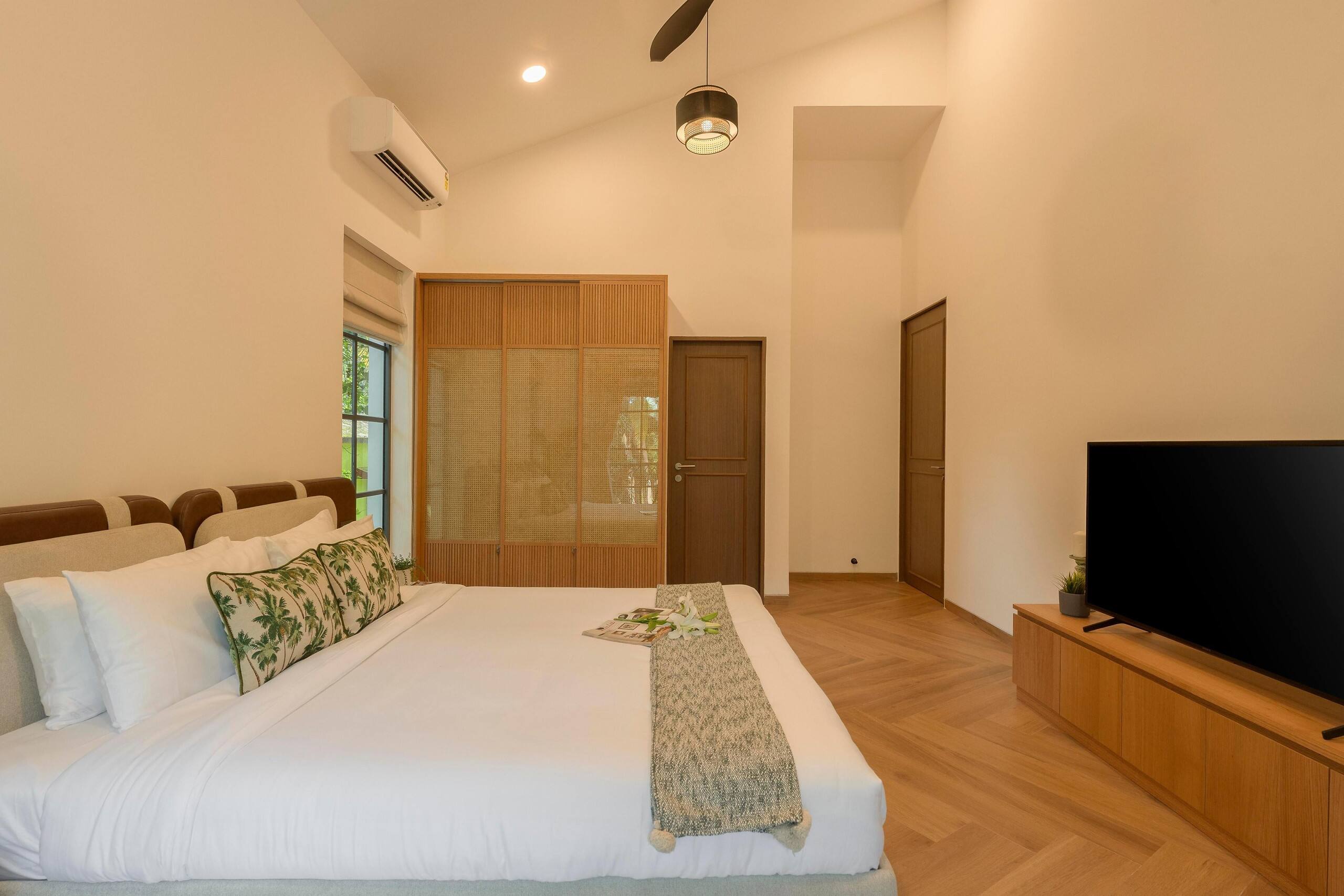 White Jade by AlohaGoa-4 BHK Pvt Pool Villa-Anjuna 15