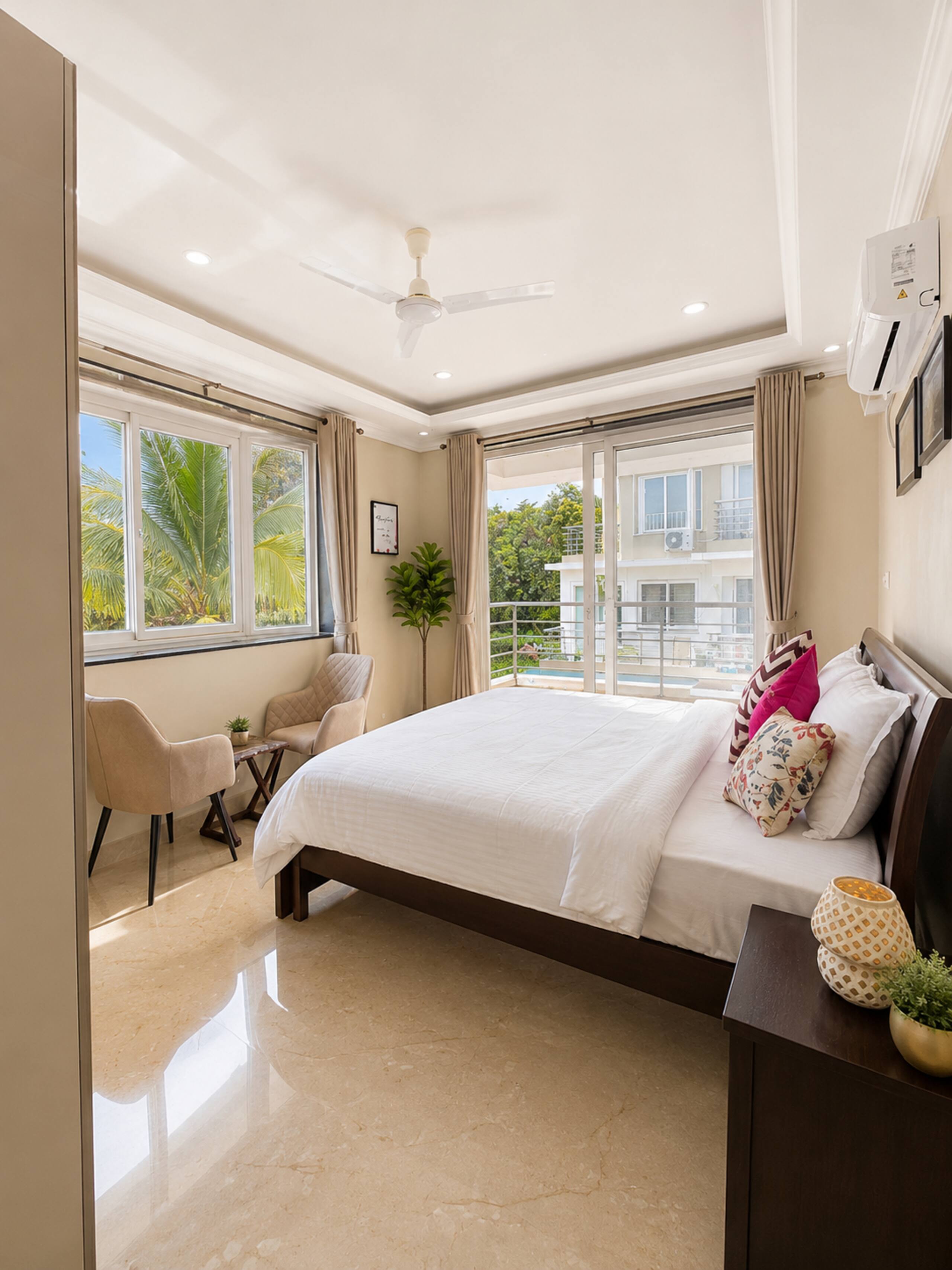 Royale - Premium 2 BHK w/Swimming Pool 17