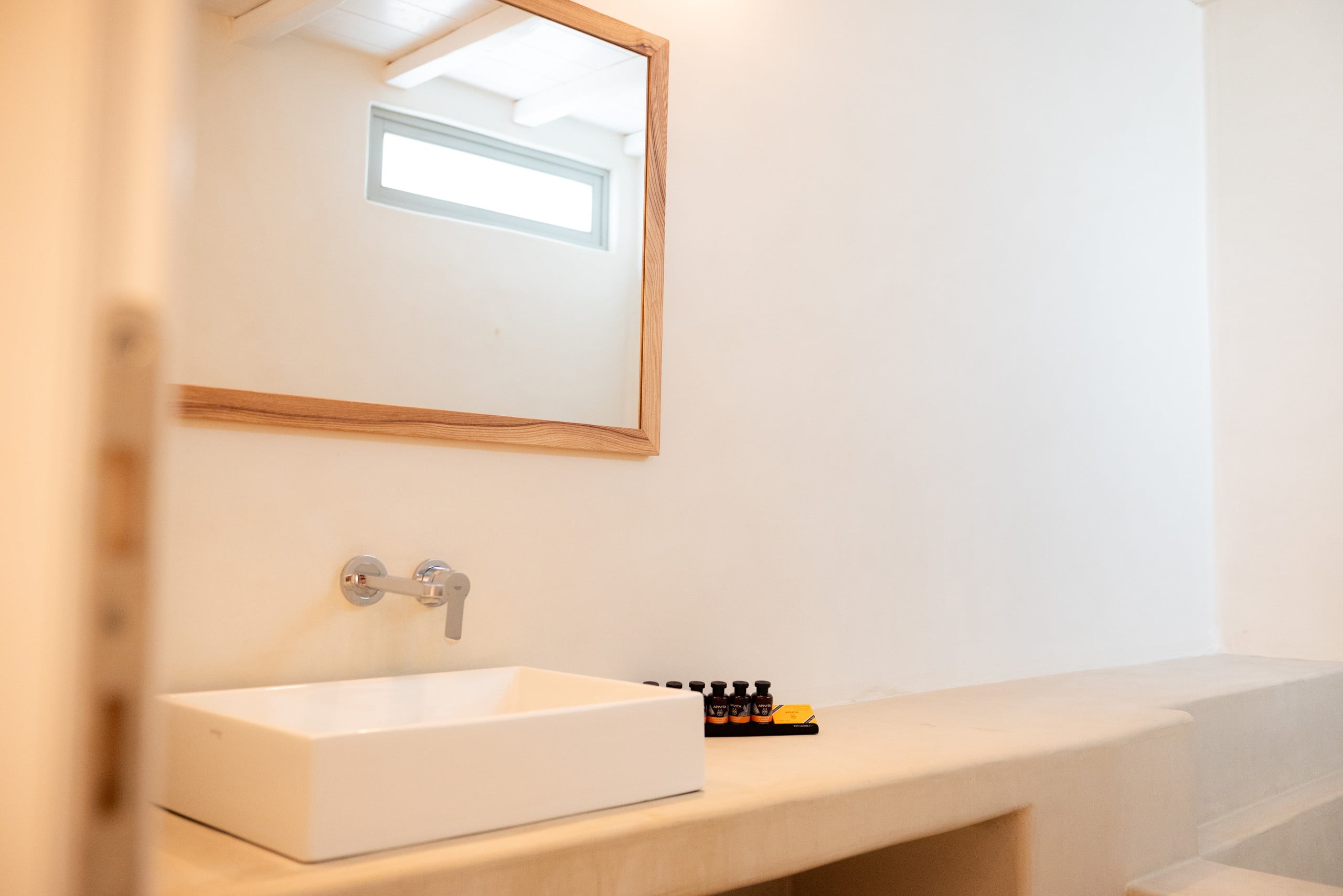The Summit of Mykonos - Superior Executive Suite 8