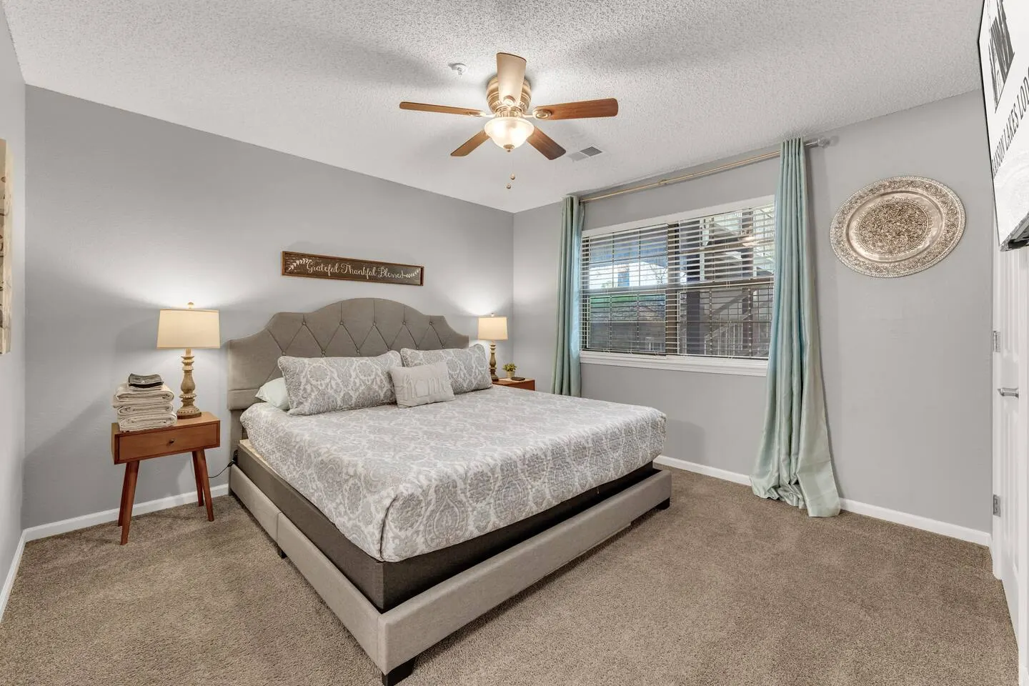 Upscale Nr Strip Arcade + Patio, 2 Pools, Hot Tub 5