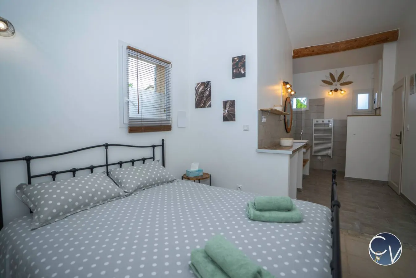Gîte moderne, calme & piscine 13