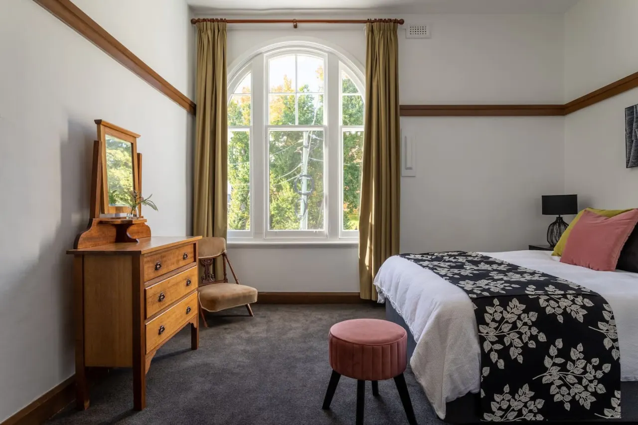 The Banker’s Loft - CBD Launceston 20