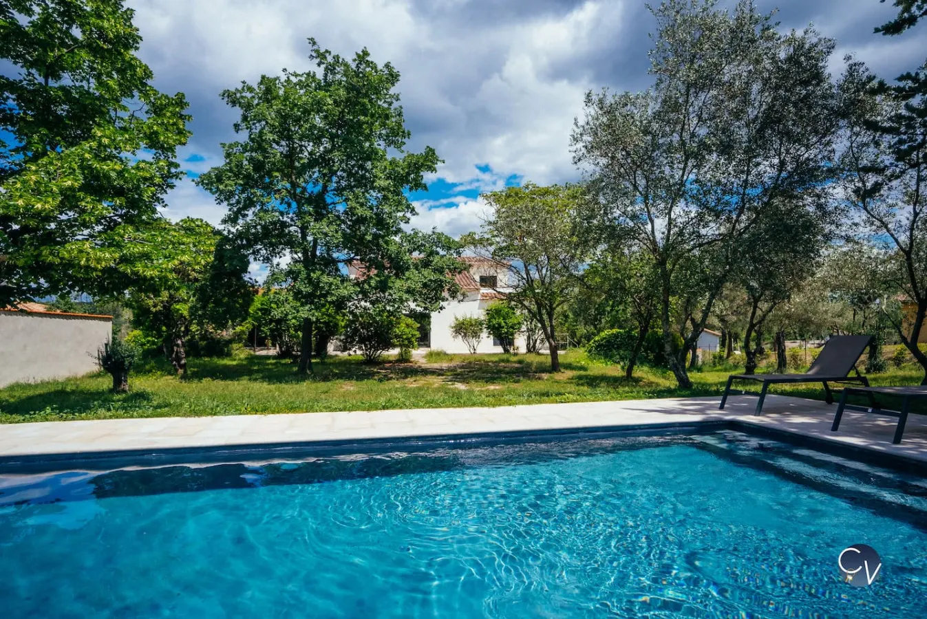 Grande Maison Familiale, Piscine 10