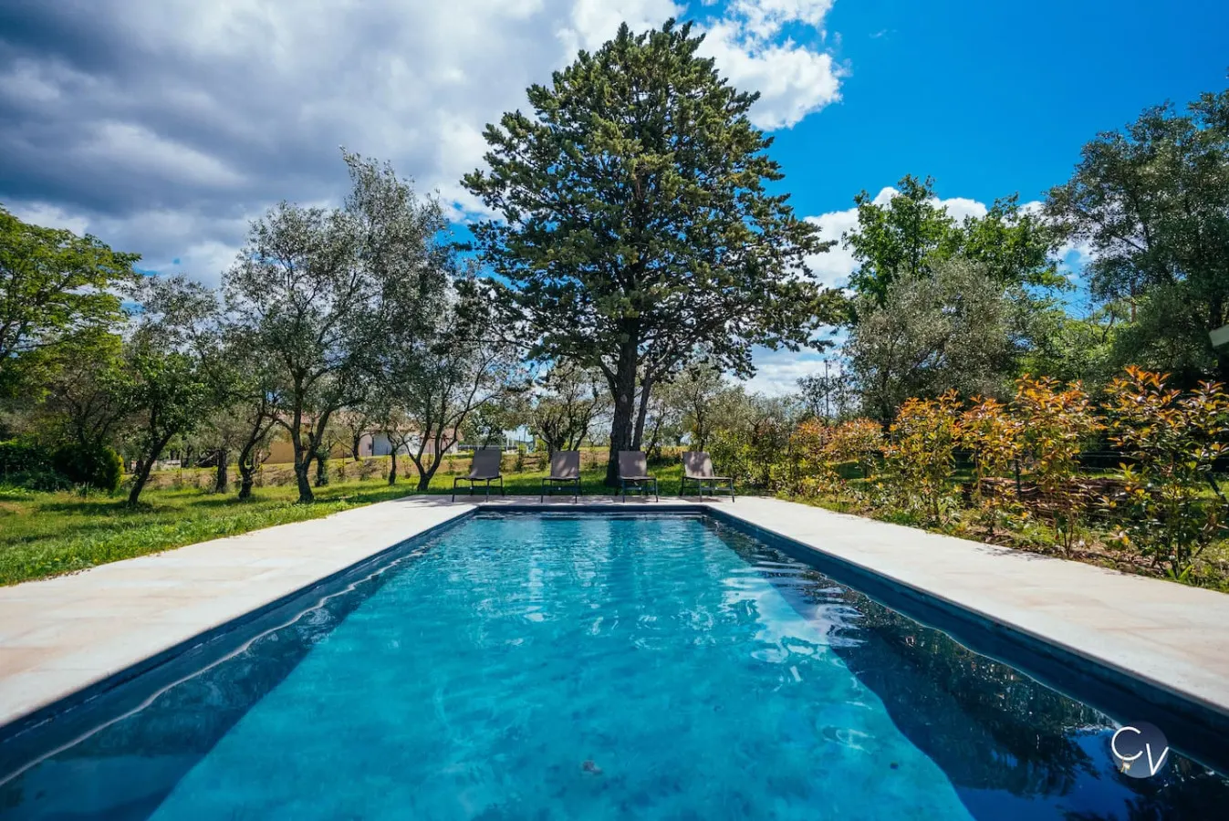 Grande Maison Familiale, Piscine 11