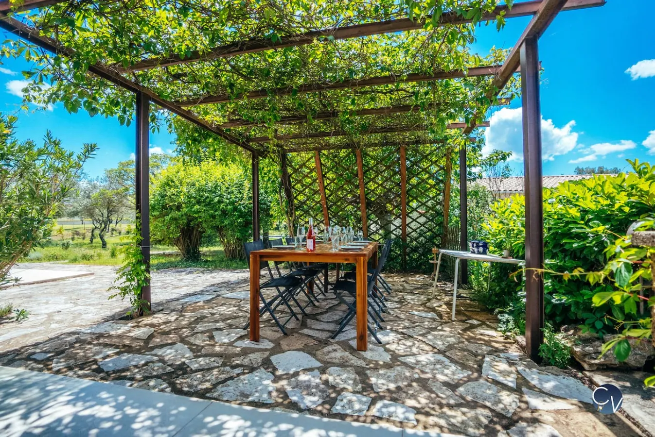 Grande Maison Familiale, Piscine 17