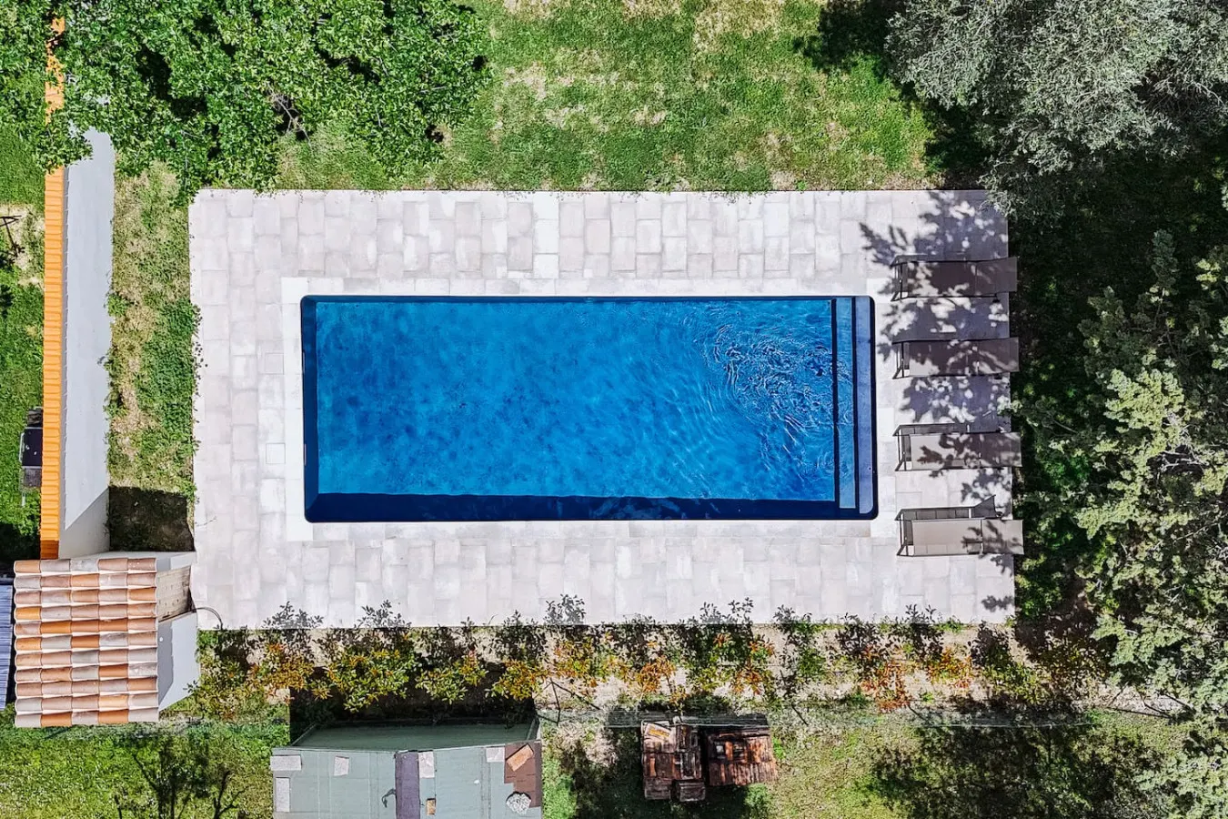 Grande Maison Familiale, Piscine 8