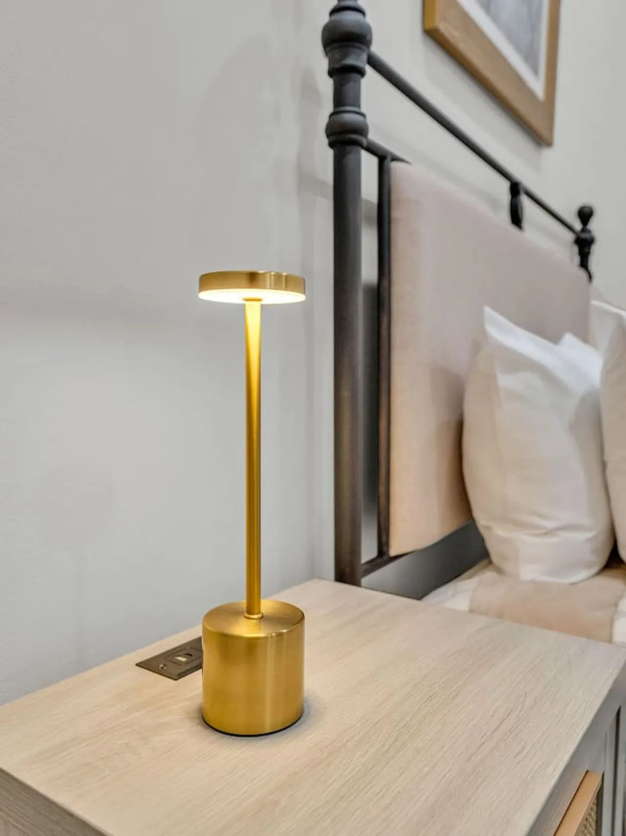 Downtown Loft Group Travel + Walkable + Private 19