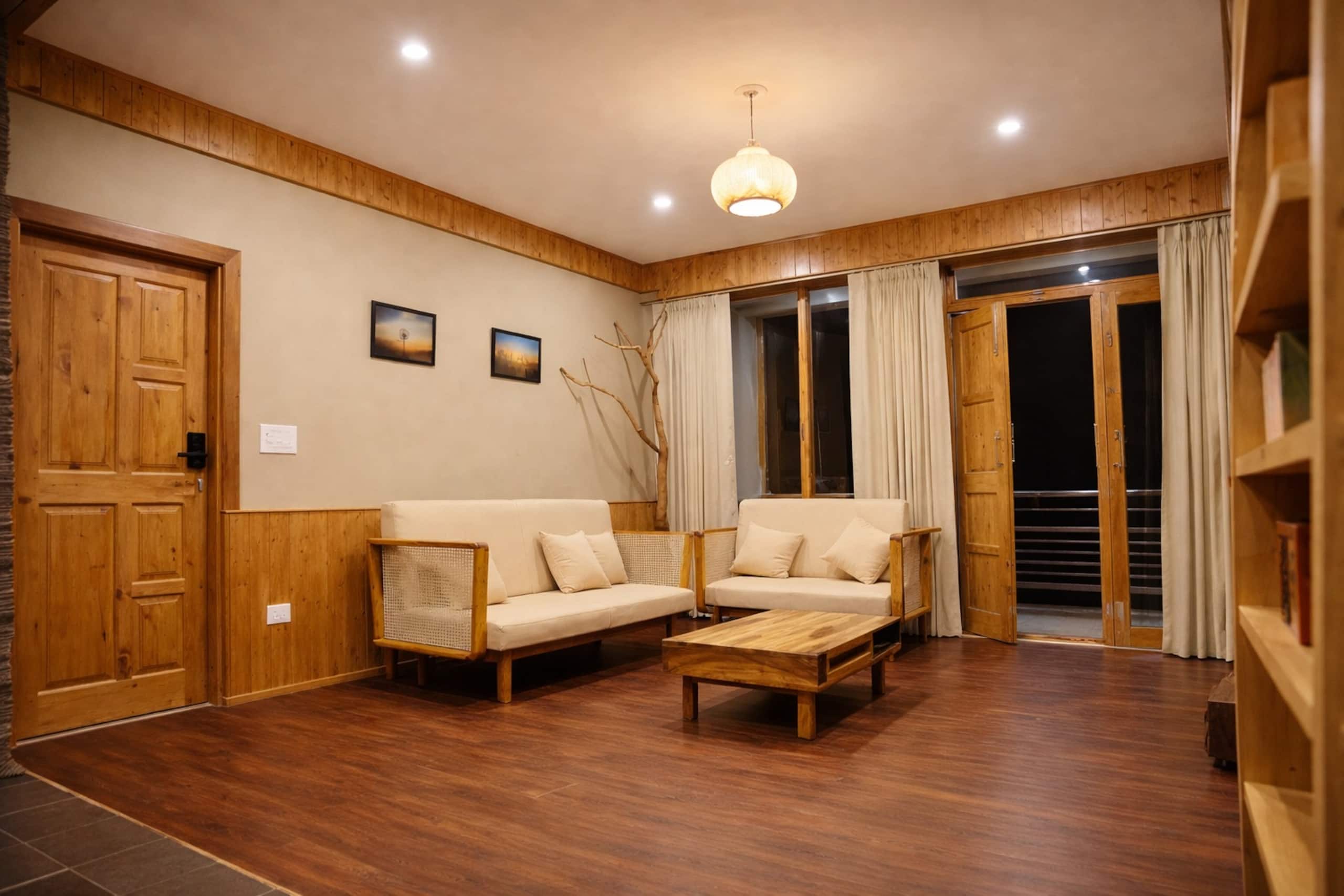 Odbostays | 5BHK Luxury Jacuzzi Villa in Manali 9