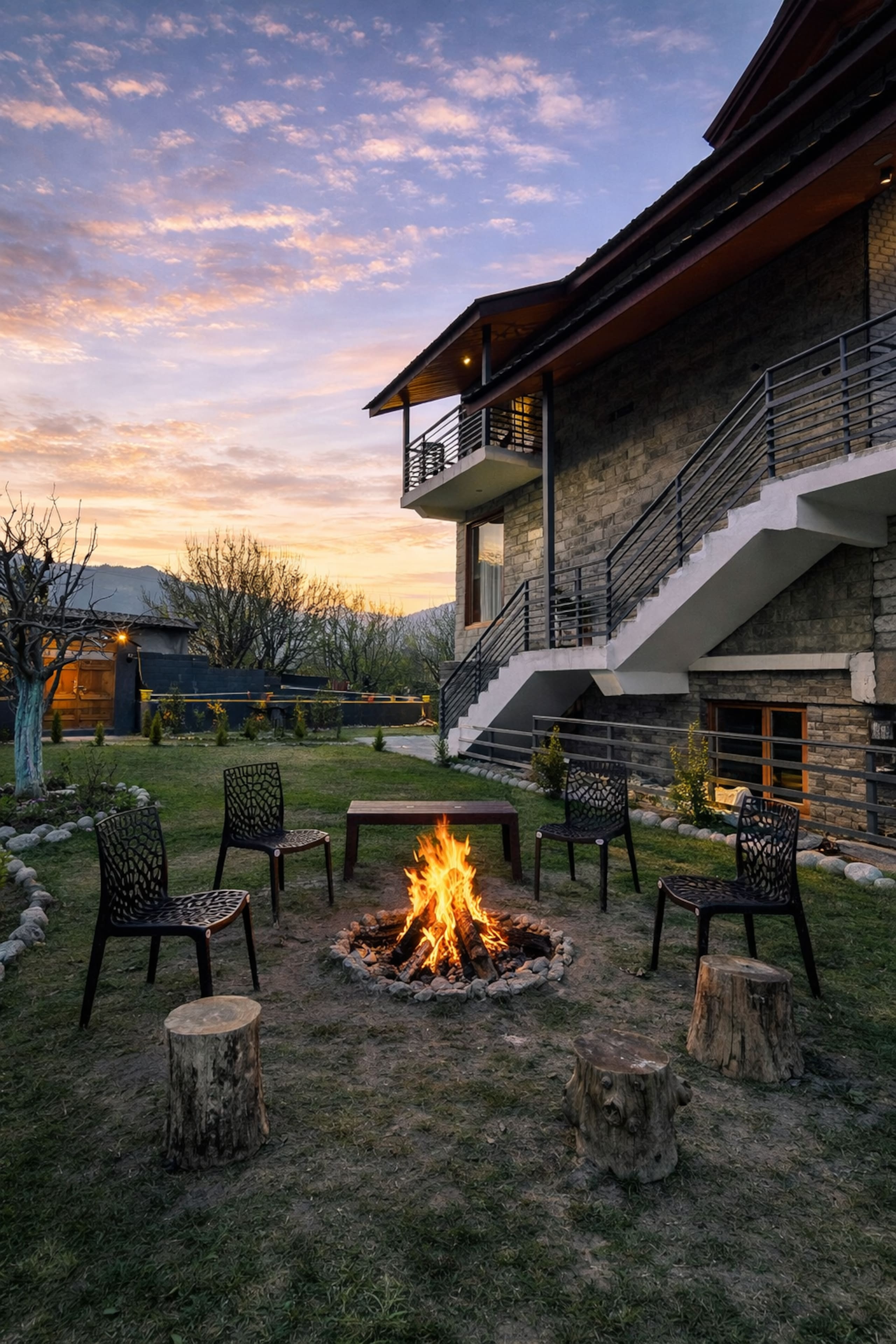 Odbostays | 5BHK Luxury Jacuzzi Villa in Manali 29