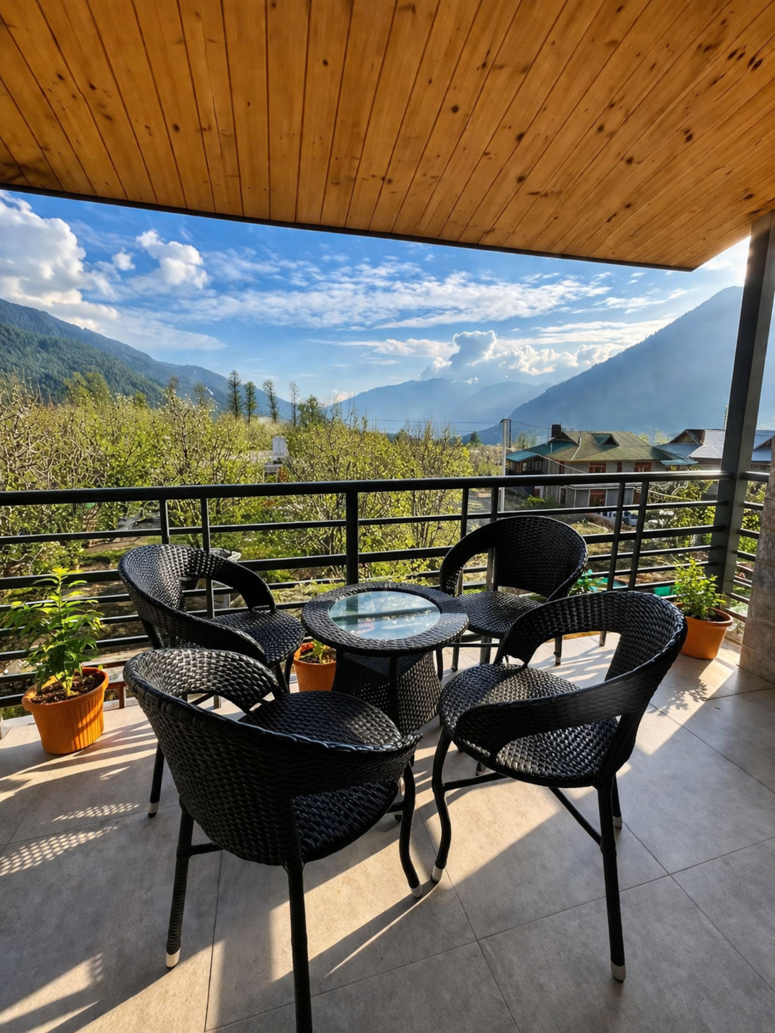 Odbostays | 5BHK Luxury Jacuzzi Villa in Manali 26