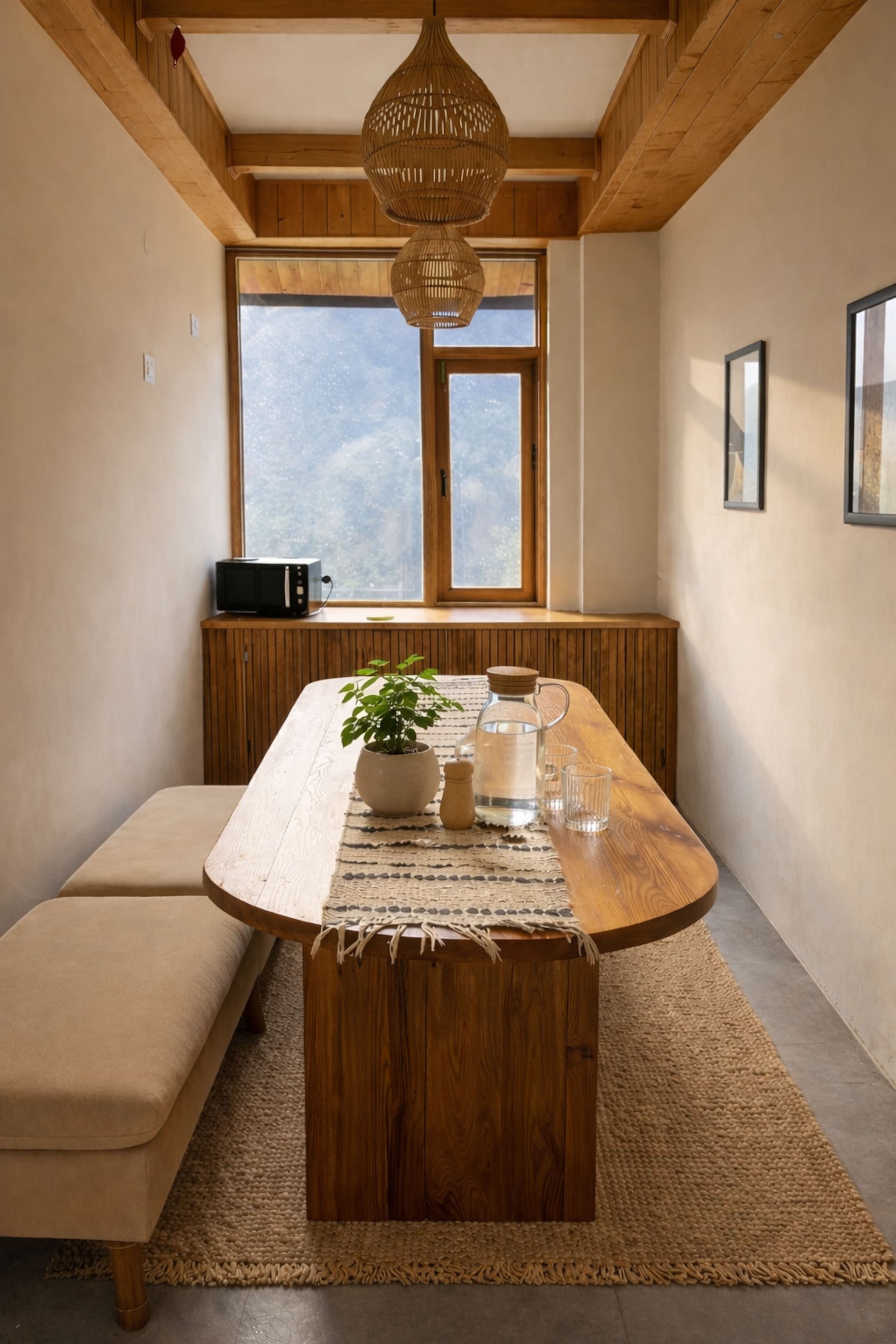 Odbostays | 5BHK Luxury Jacuzzi Villa in Manali 13