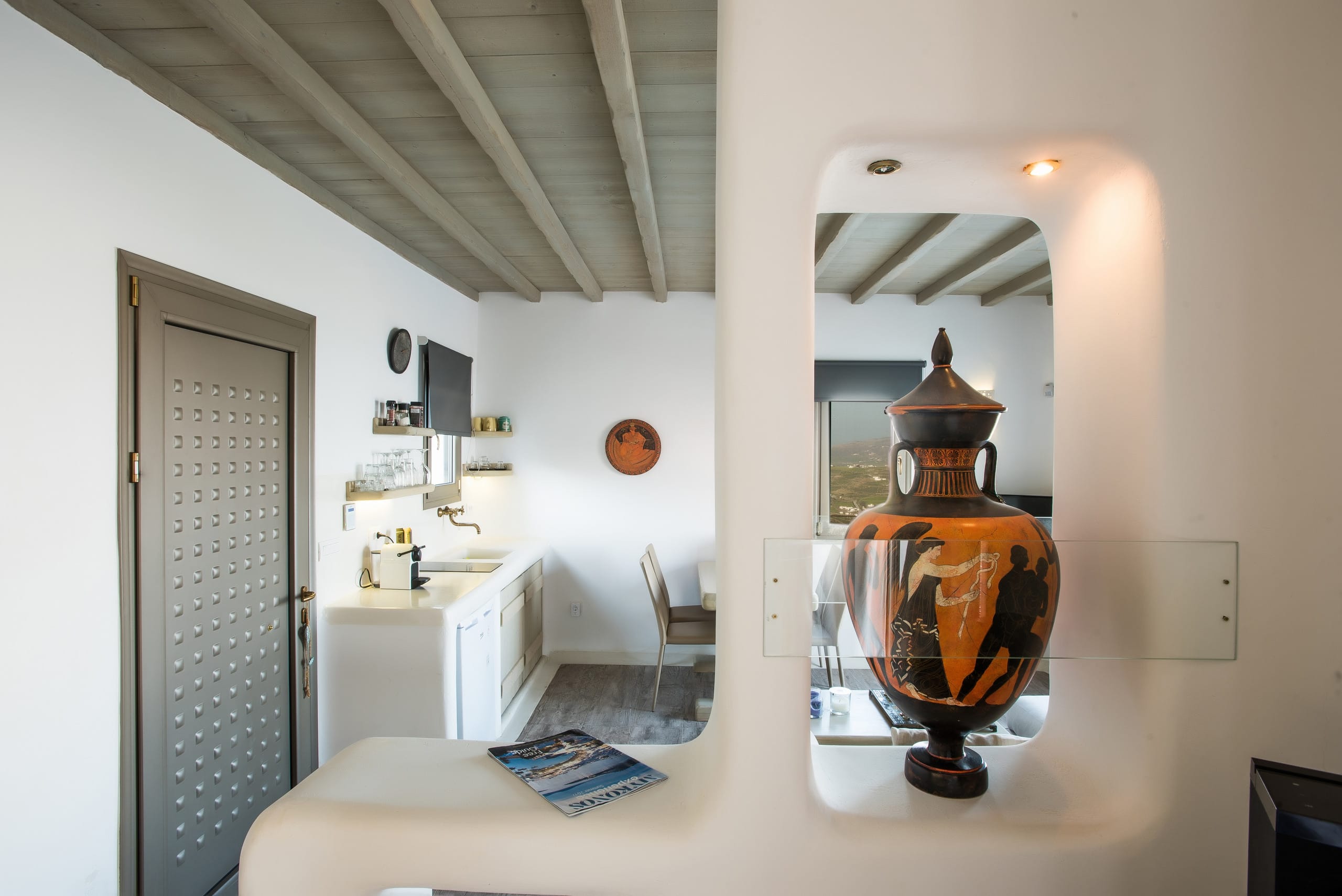 seaview suite/infinity pool/Mykonos/amallinisuites 22