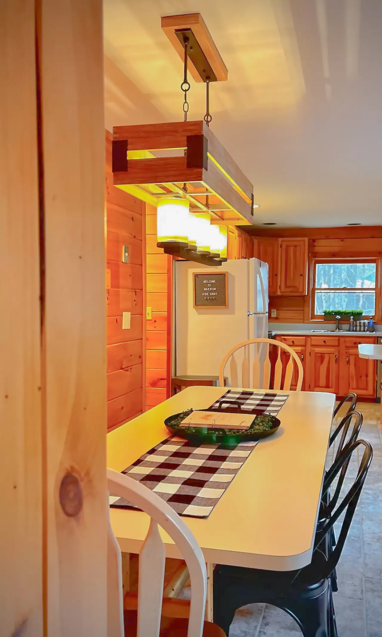 Attitash slopeSide! Family&Pet Friendly Fireplace 19