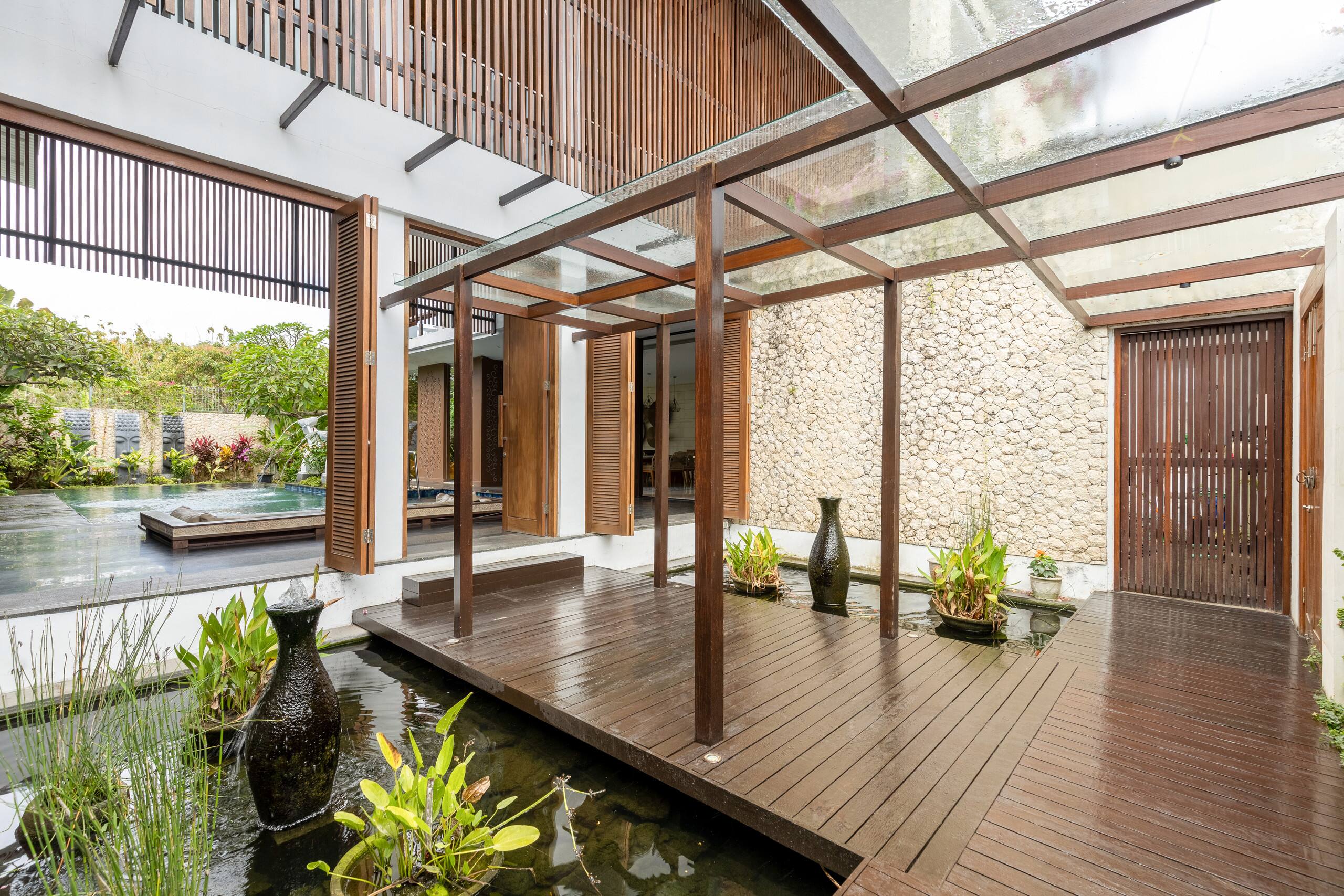 Green Luxury Villa Jimbaran 18