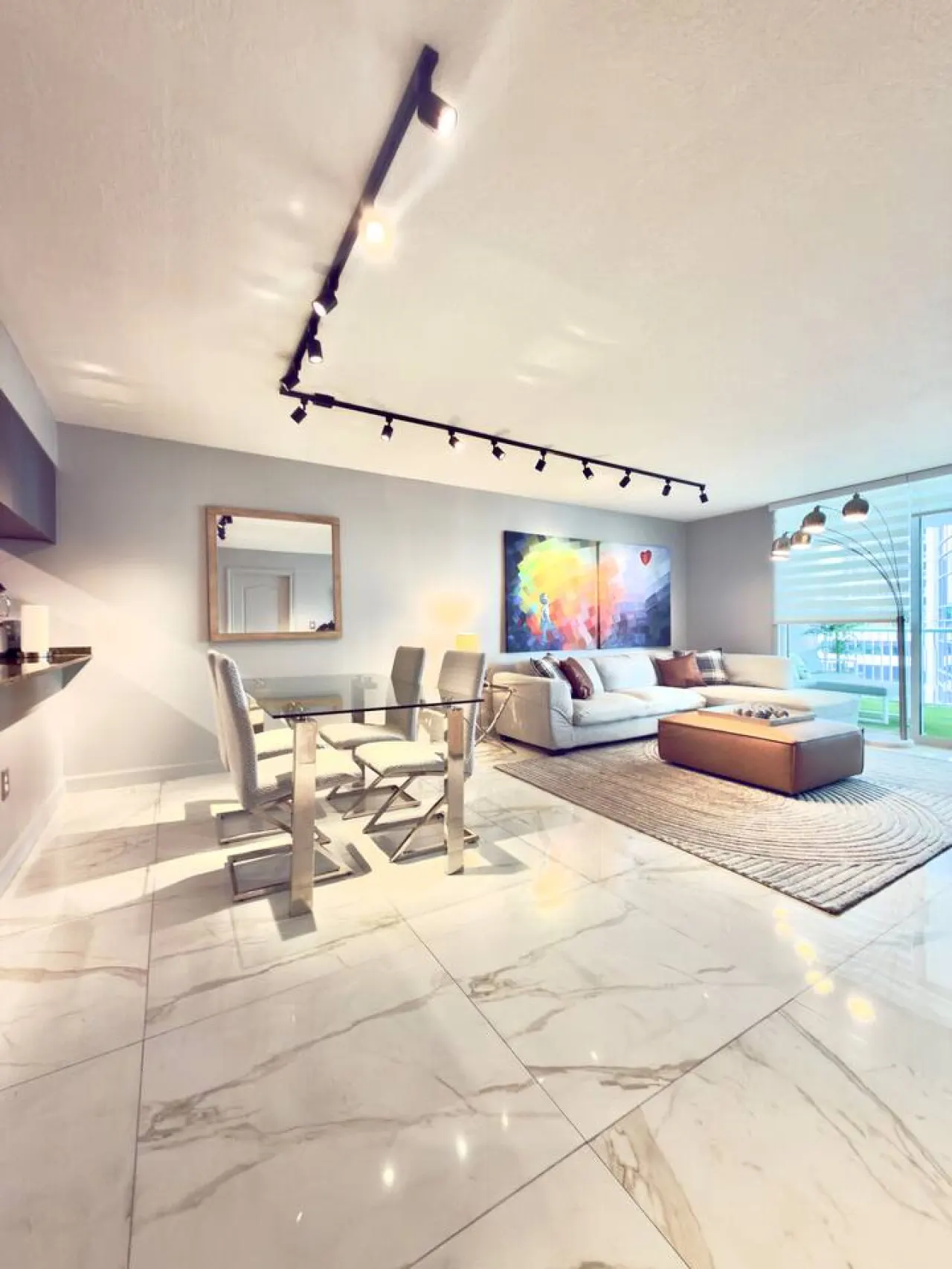Luxury 1BR Brickell, Bay/City Views, Free Parking 10