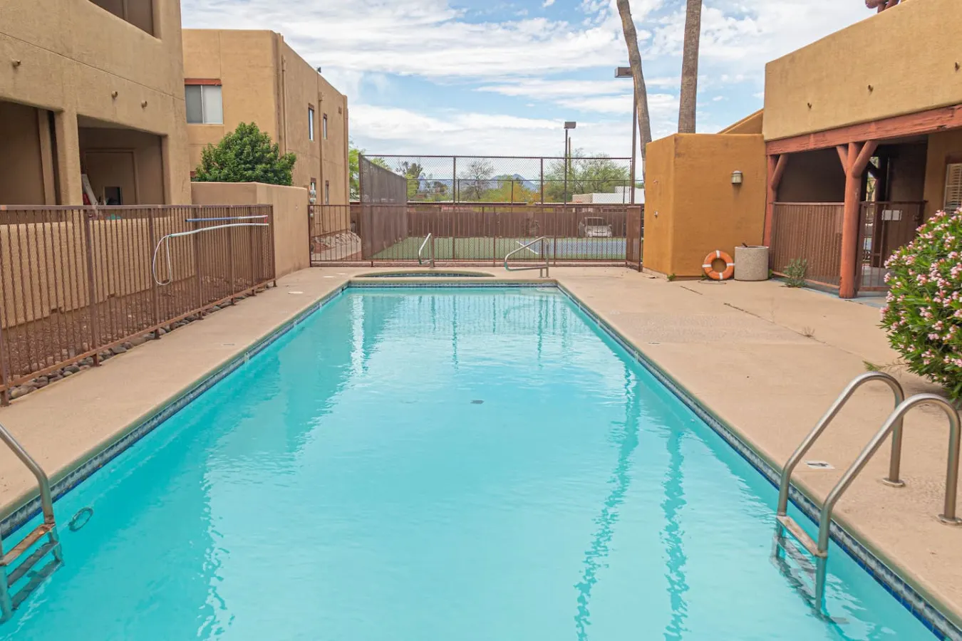 Casa Club Condo