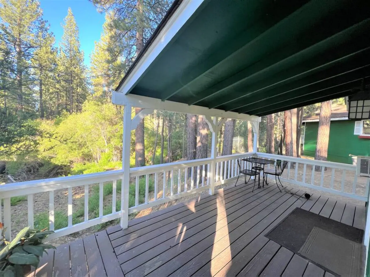Unique 1 BDRM with Jetted Hot Tub - Bear Manor #5 6