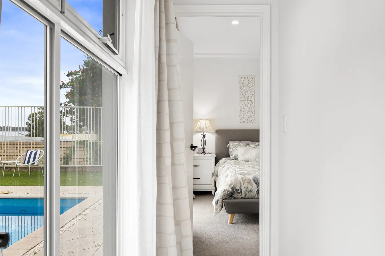 Estuary Poolside Escape in Dawesville Mandurah 18