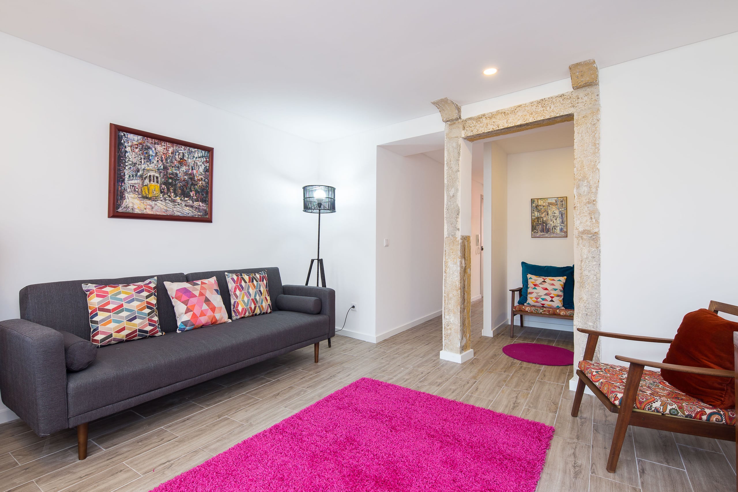 Designer Flats in Lapa, 1st floor, right - Neighbor's Window 5