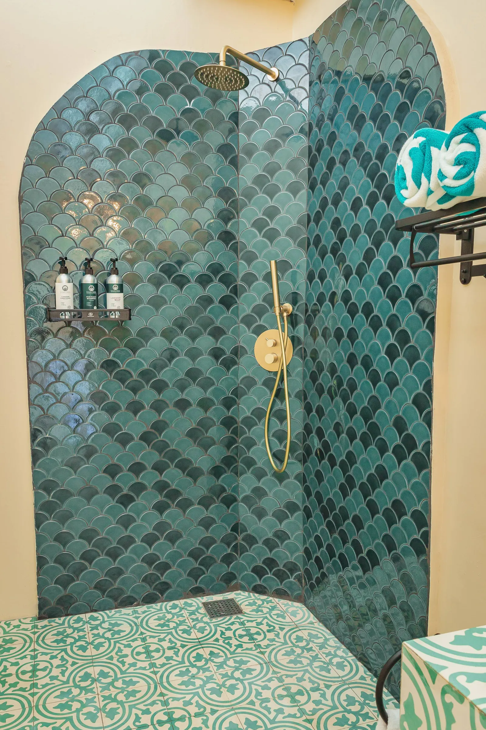 Jungle Bungalow 14