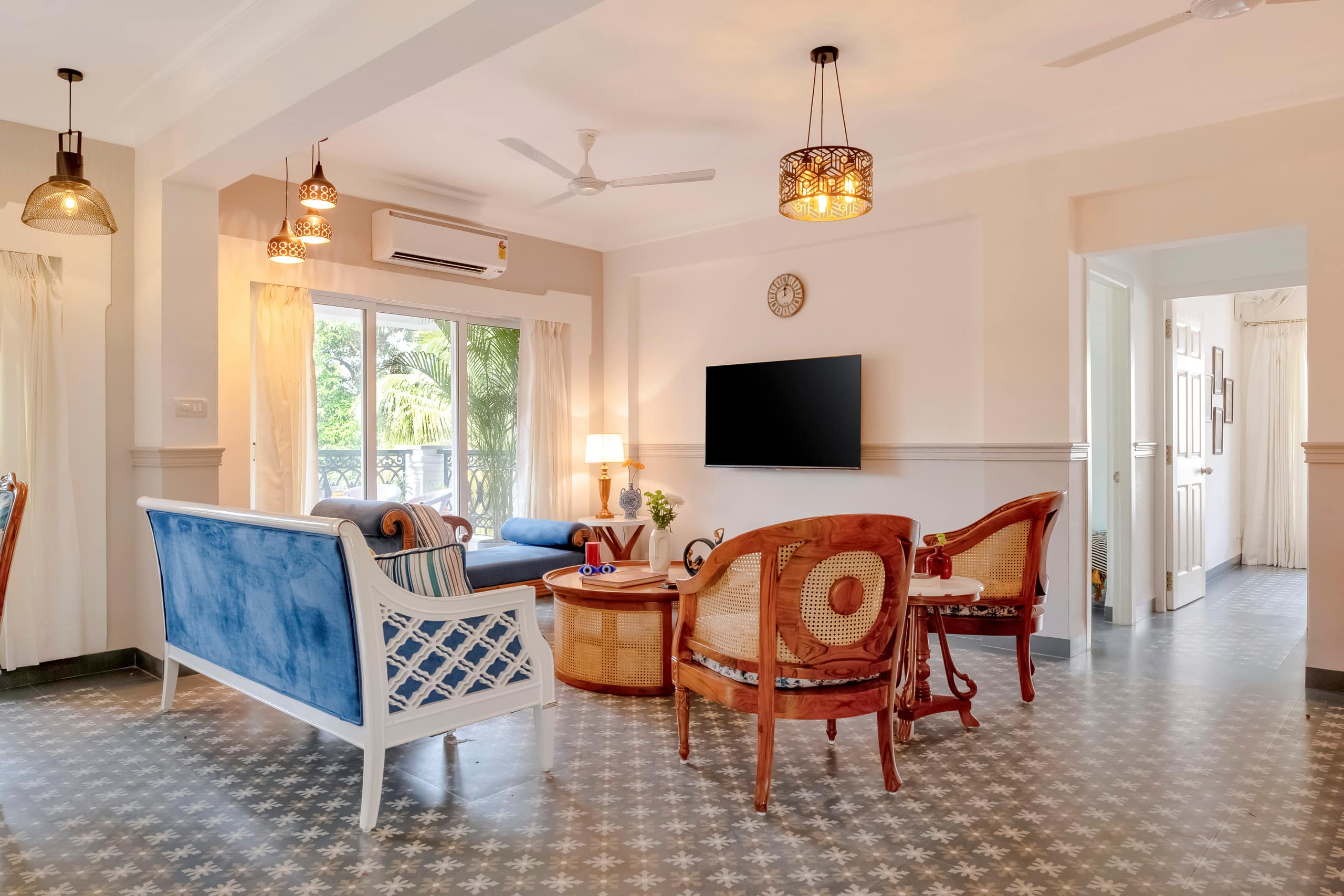The White House - Luxury 3BHK in Candolim 15